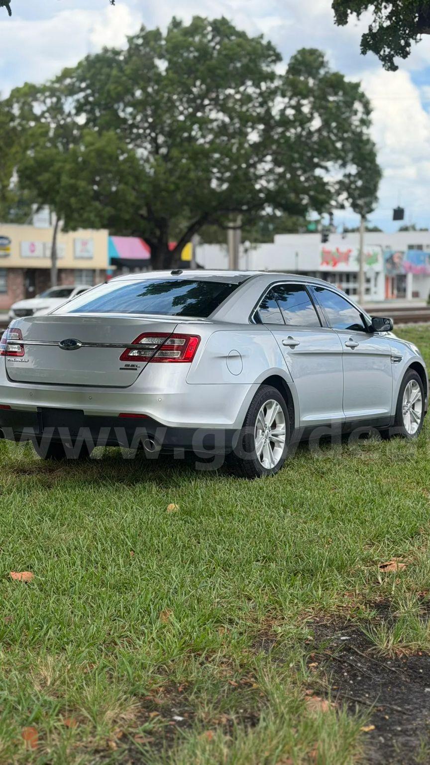2017 Ford Taurus Ford Taurus Government Surplus Auction - Photo #6