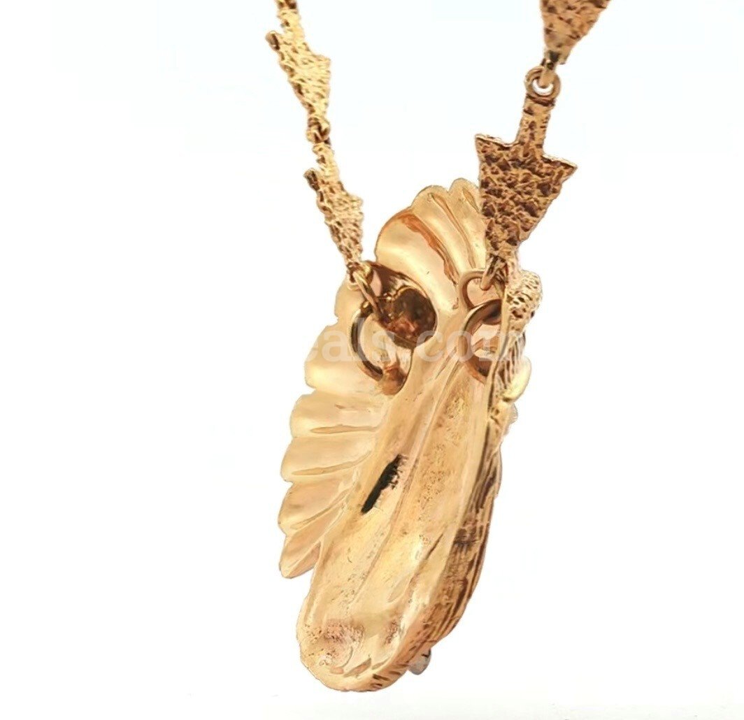 Custom Solid 14KT Yellow Gold Indian Head & Arrow pendant with handmade arrow chain and diamond with appraisal   Government Surplus Auction - Primary Photo