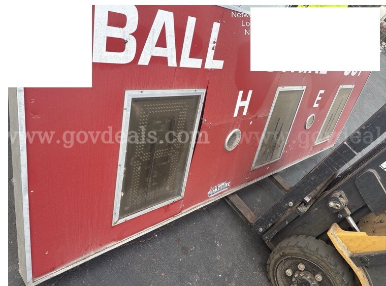 5 Scoreboards All American Scoreboards  Government Surplus Auction - Photo #4