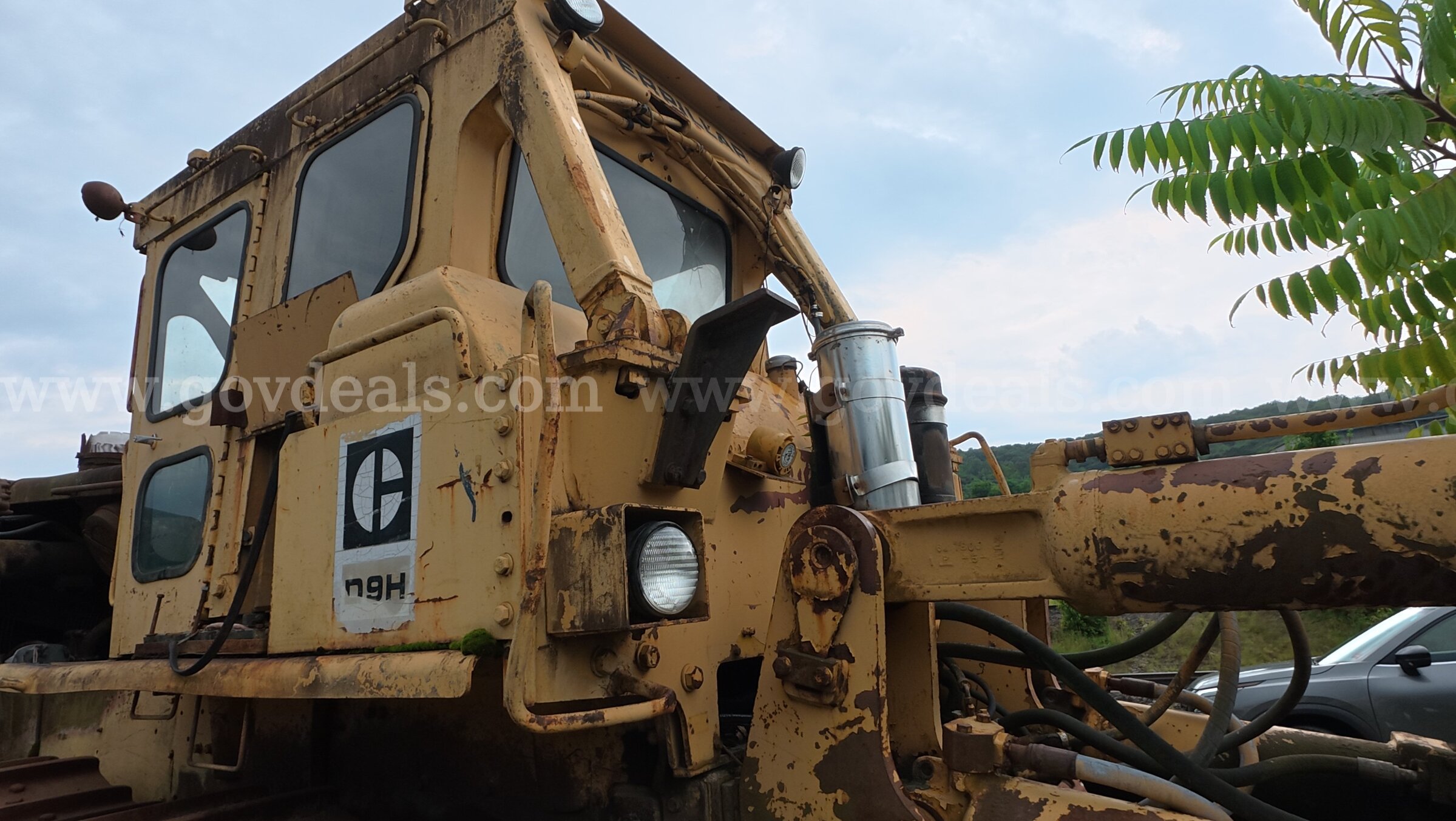 1980 Caterpillar D9H Dozer Caterpillar D9H Government Surplus Auction - Photo #3