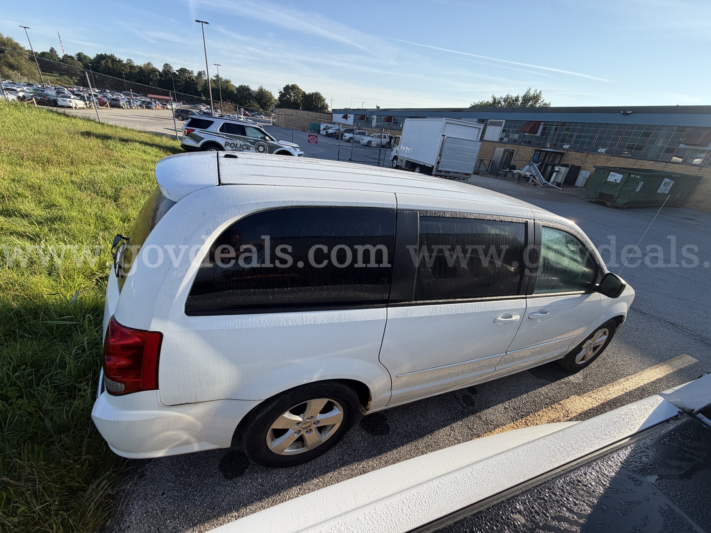2014 Dodge Grand Caravan Dodge Grand Caravan Government Surplus Auction - Photo #3