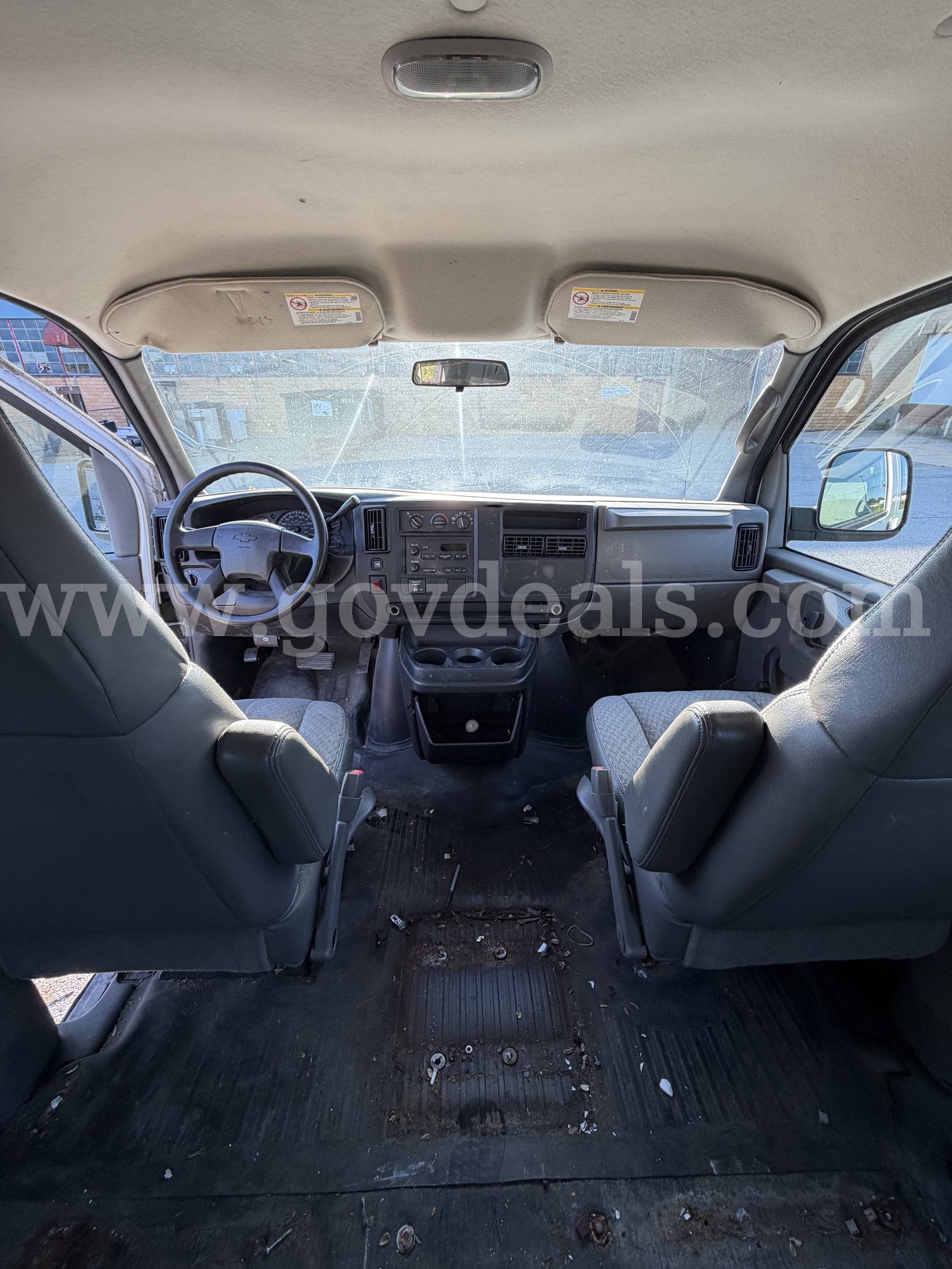 2007 Chevrolet Express Chevrolet Express Government Surplus Auction - Photo #6
