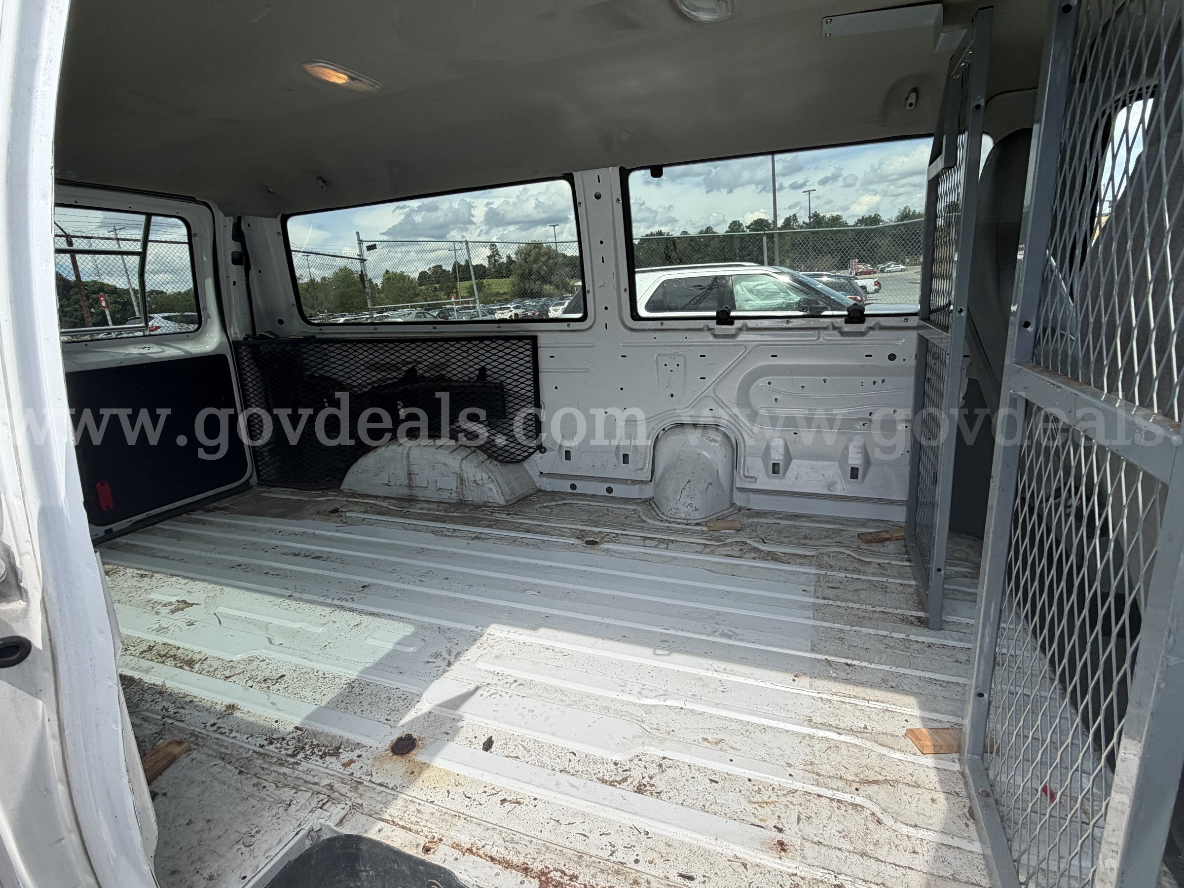2012 Ford Econoline Ford Econoline Government Surplus Auction - Photo #5