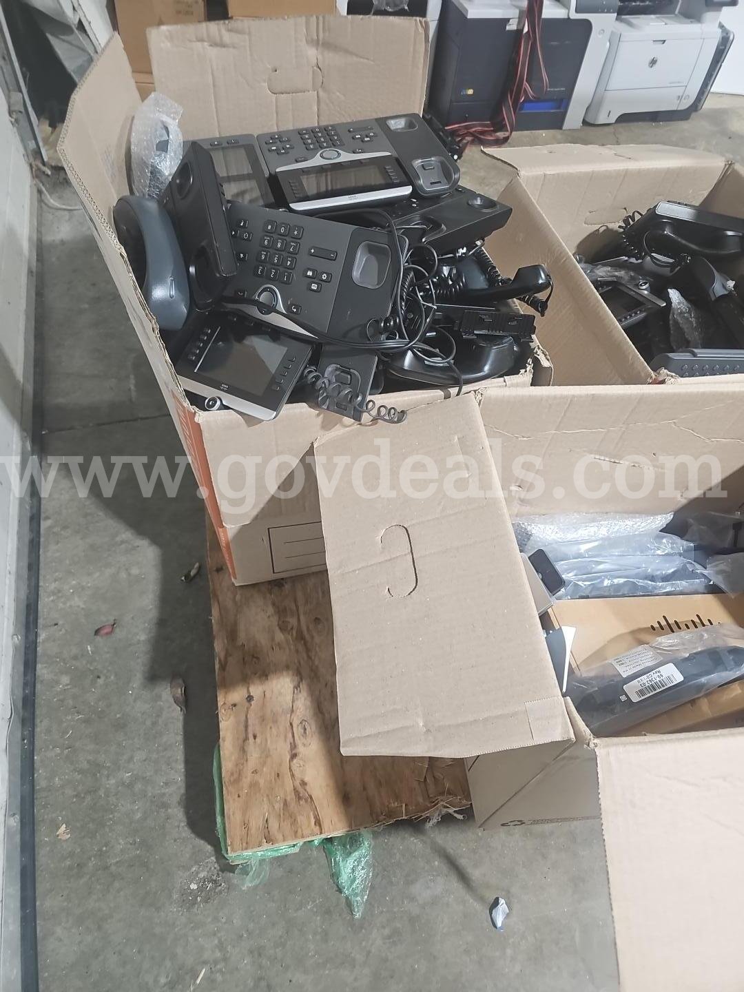 Lot of Cisco IP Phones – Various Models – Used Cisco  Government Surplus Auction - Photo #2