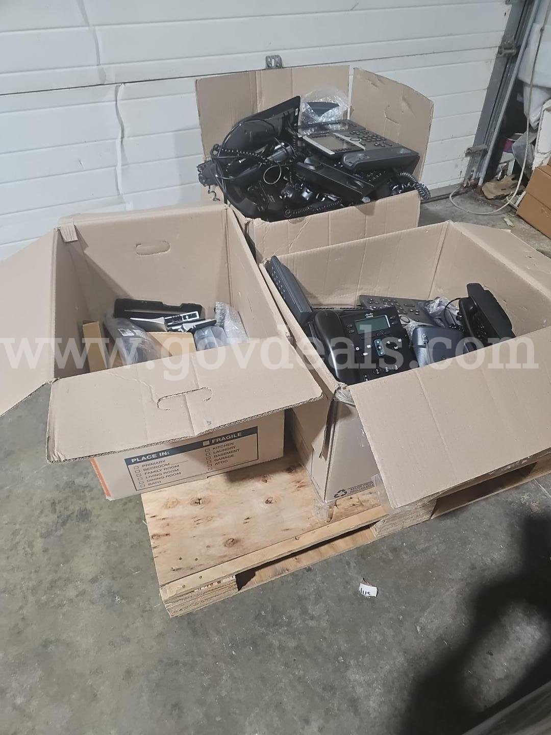 Lot of Cisco IP Phones – Various Models – Used Cisco  Government Surplus Auction - Photo #3