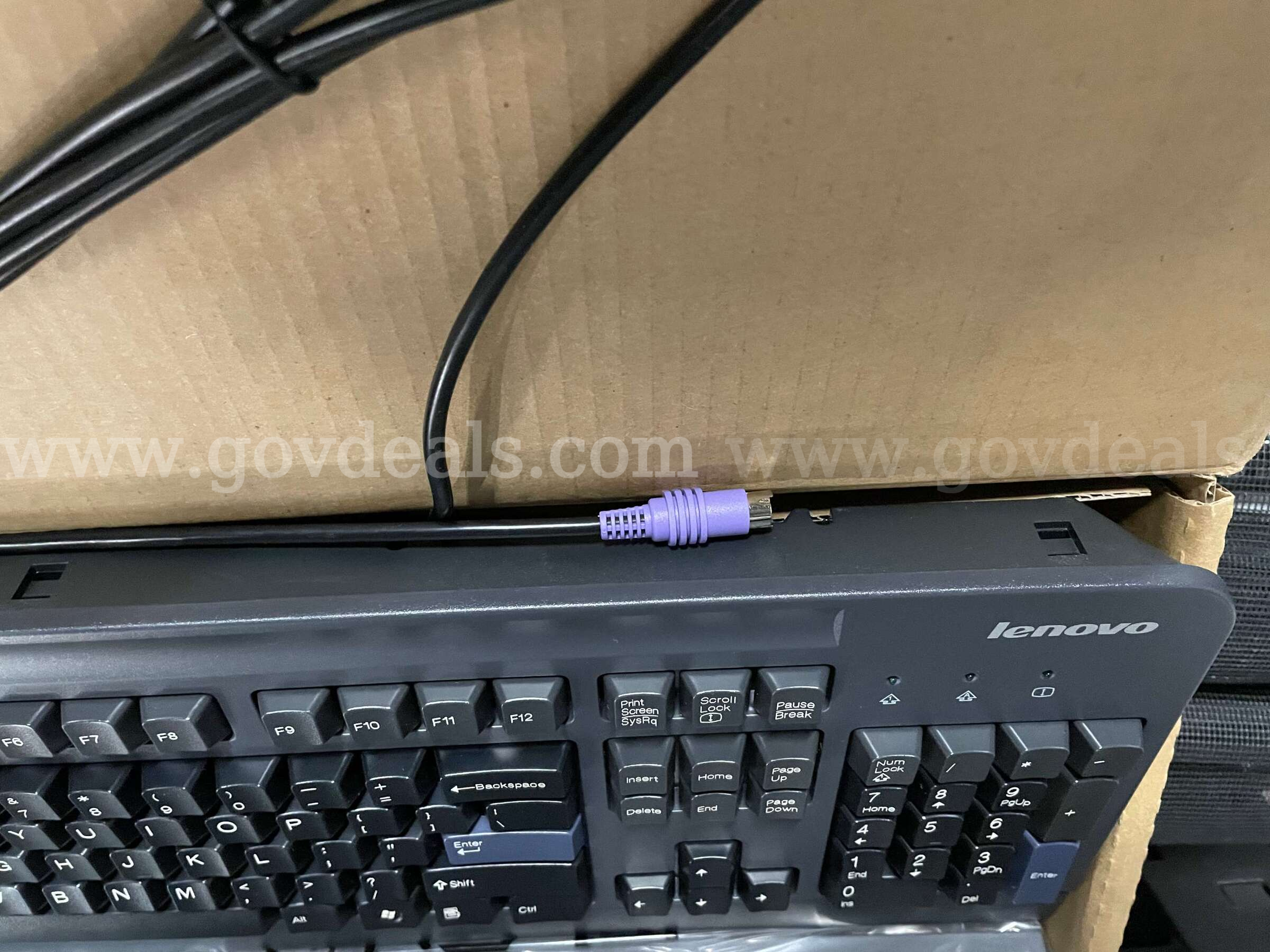 Lot of 18 – Preferred Pro Full-Size PS/2 Business Keyboards (Black, US English) Lenovo 31P7415 Government Surplus Auction - Photo #6