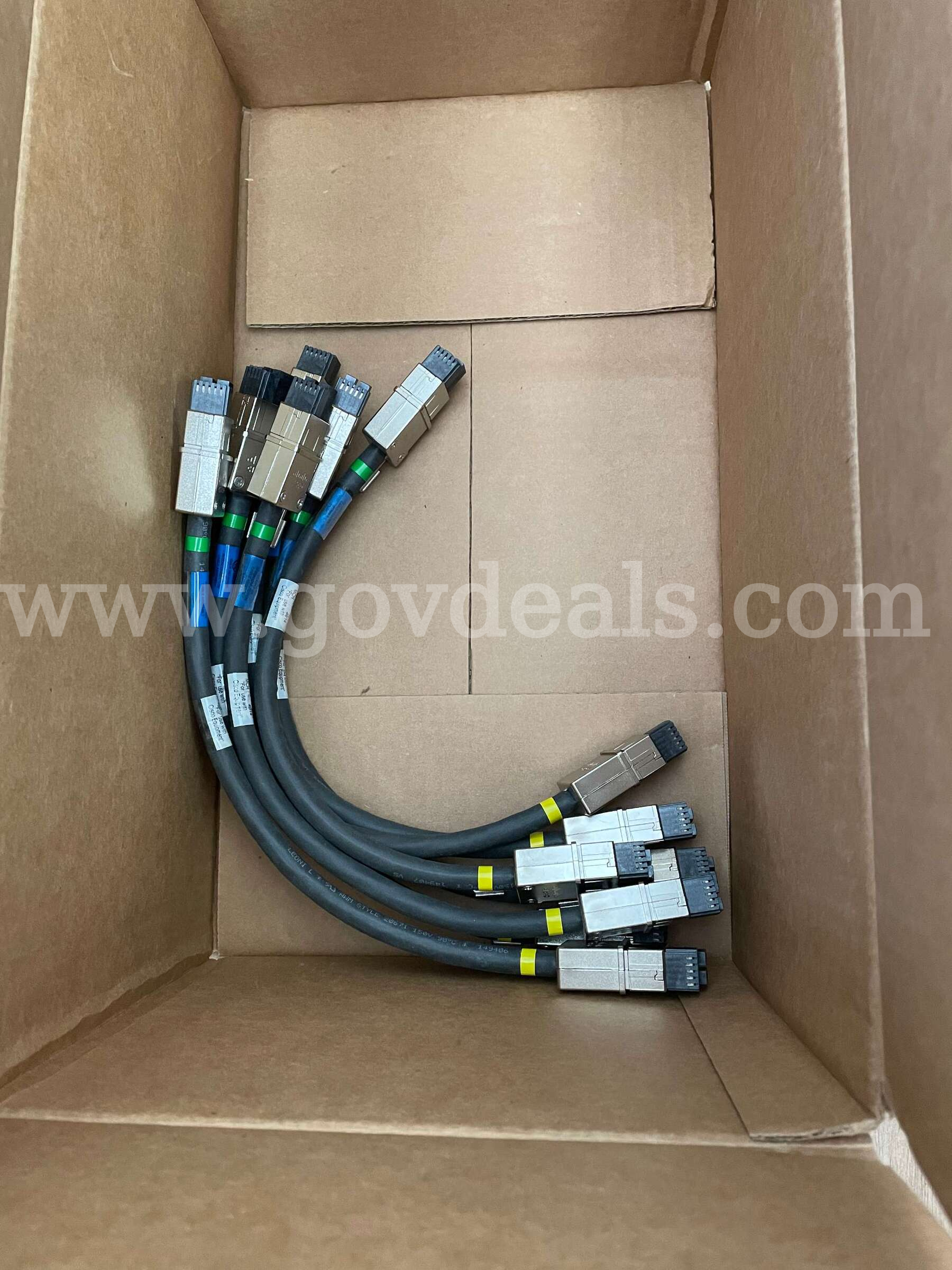 Lot of 48 Cisco, LEONI & Molex BladeStack and Stack Cables Cisco  Government Surplus Auction - Photo #2