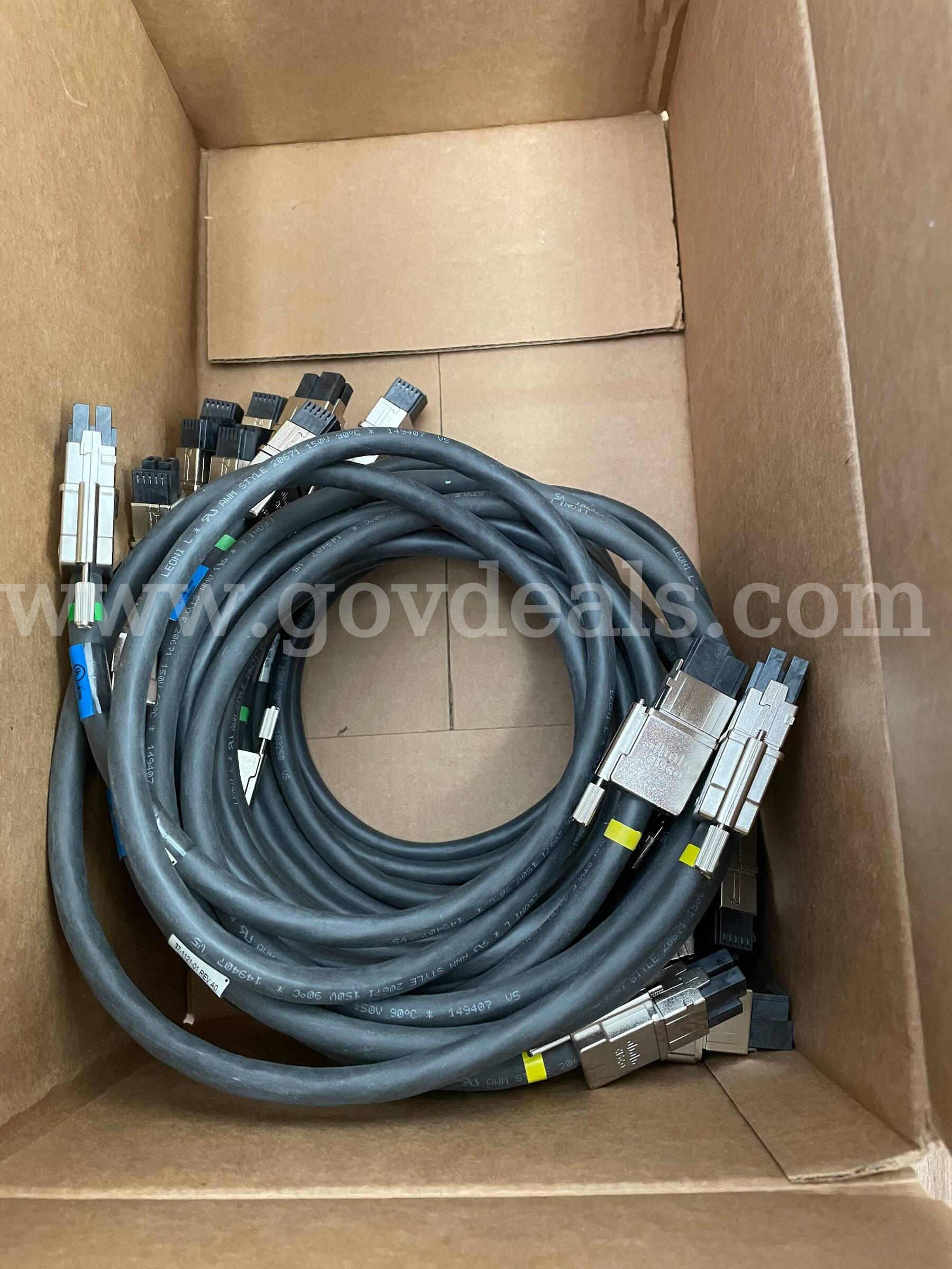 Lot of 48 Cisco, LEONI & Molex BladeStack and Stack Cables Cisco  Government Surplus Auction - Photo #3