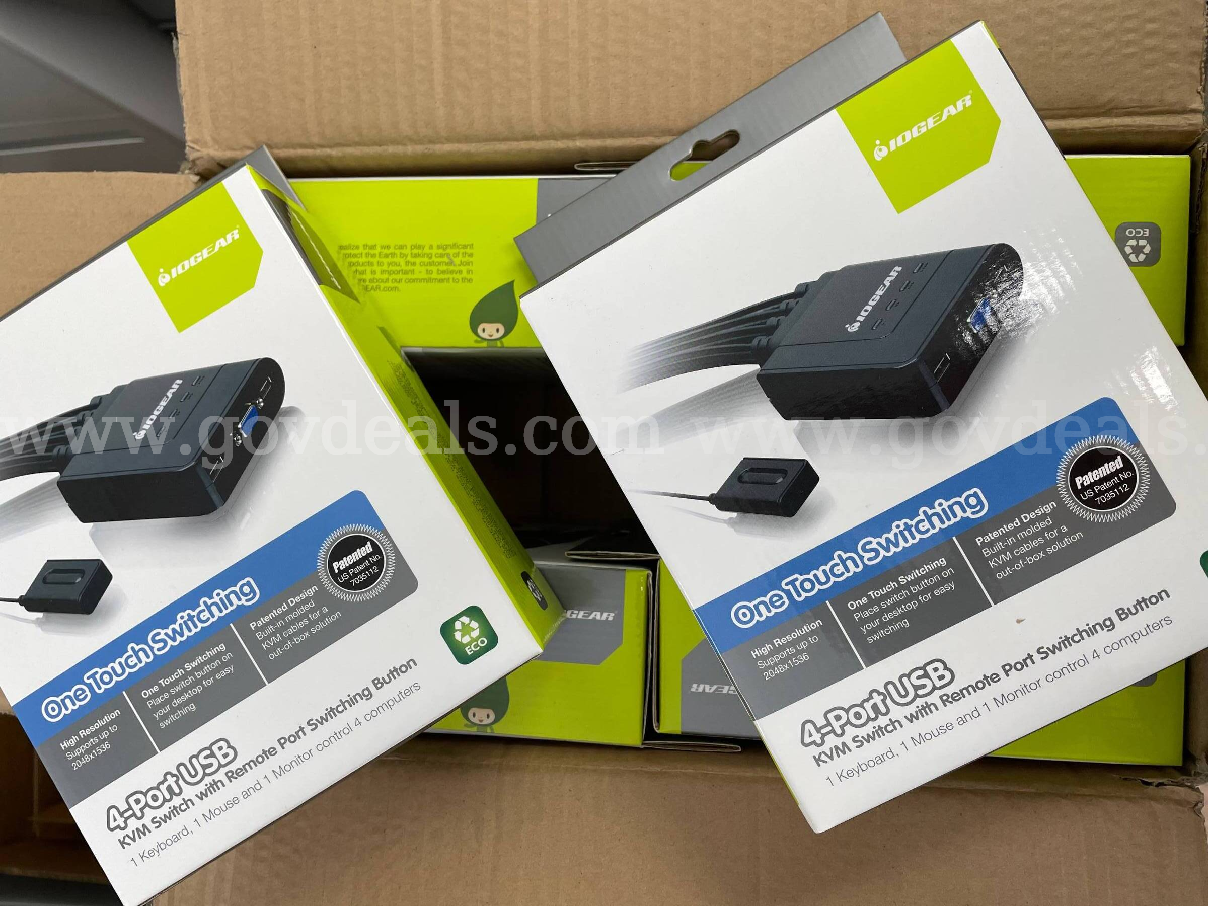 Lot of 21 – IOGEAR USB KVM Switches (2-Port & 4-Port) – Models GCS24U & GCS24UW6 – New IOGEAR  Government Surplus Auction - Primary Photo