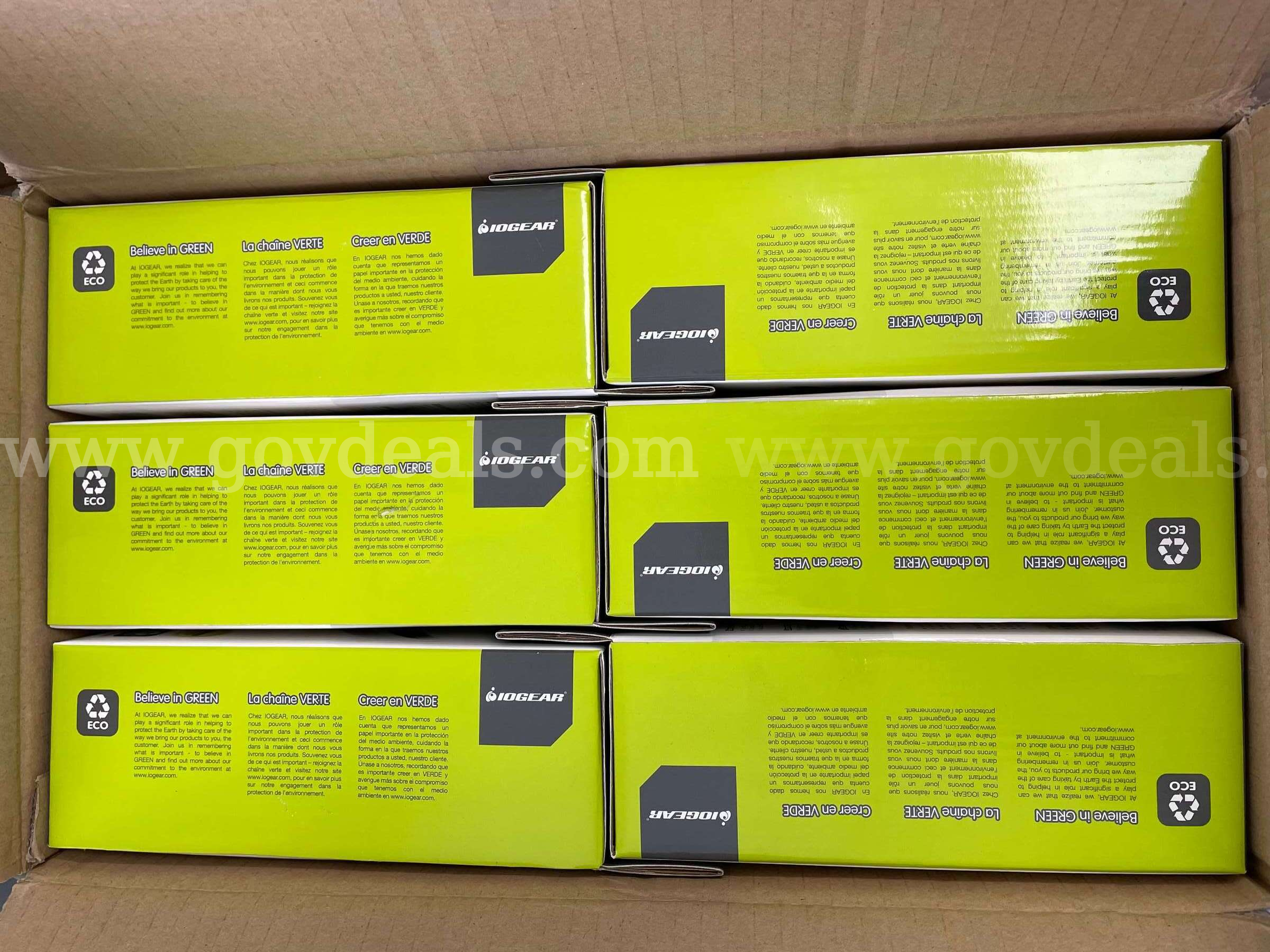 Lot of 21 – IOGEAR USB KVM Switches (2-Port & 4-Port) – Models GCS24U & GCS24UW6 – New IOGEAR  Government Surplus Auction - Photo #4