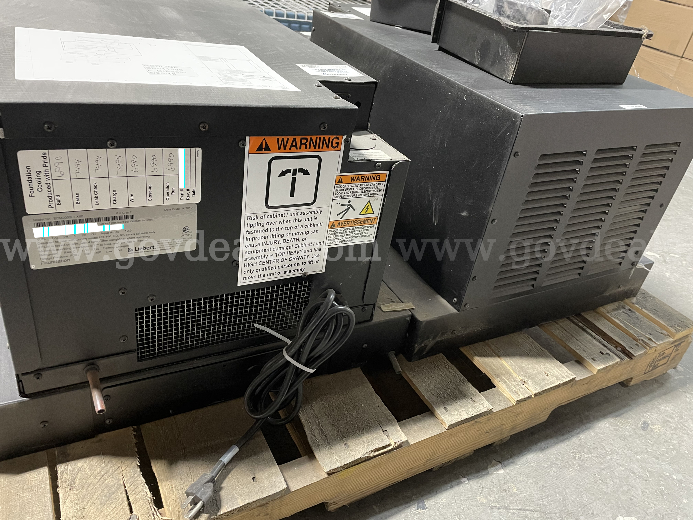 Lot of 2 Liebert ECM2000LT-X60 Environmental Control Modules – 120V / 1Ph / 60Hz – R407C Refrigerant Liebert 120V Government Surplus Auction - Photo #4