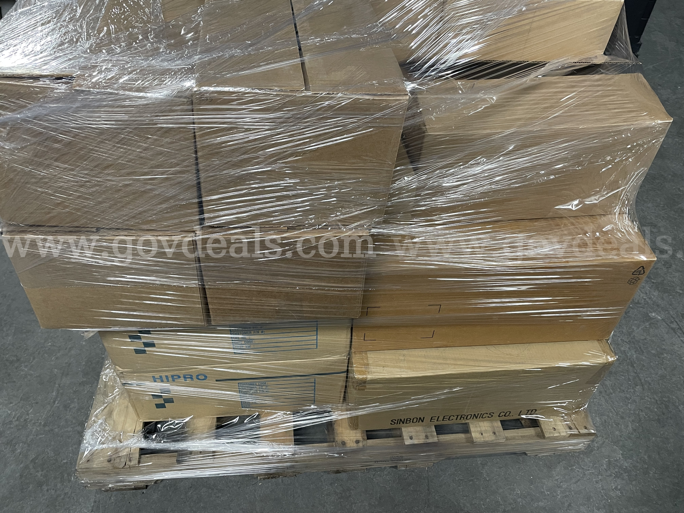 Lot of 233 Intermec, Symbol & HIPRO Barcode/Scanner Accessories – Cradles, Chargers, Batteries & AC Adapters Dodge 233 Government Surplus Auction - Photo #6