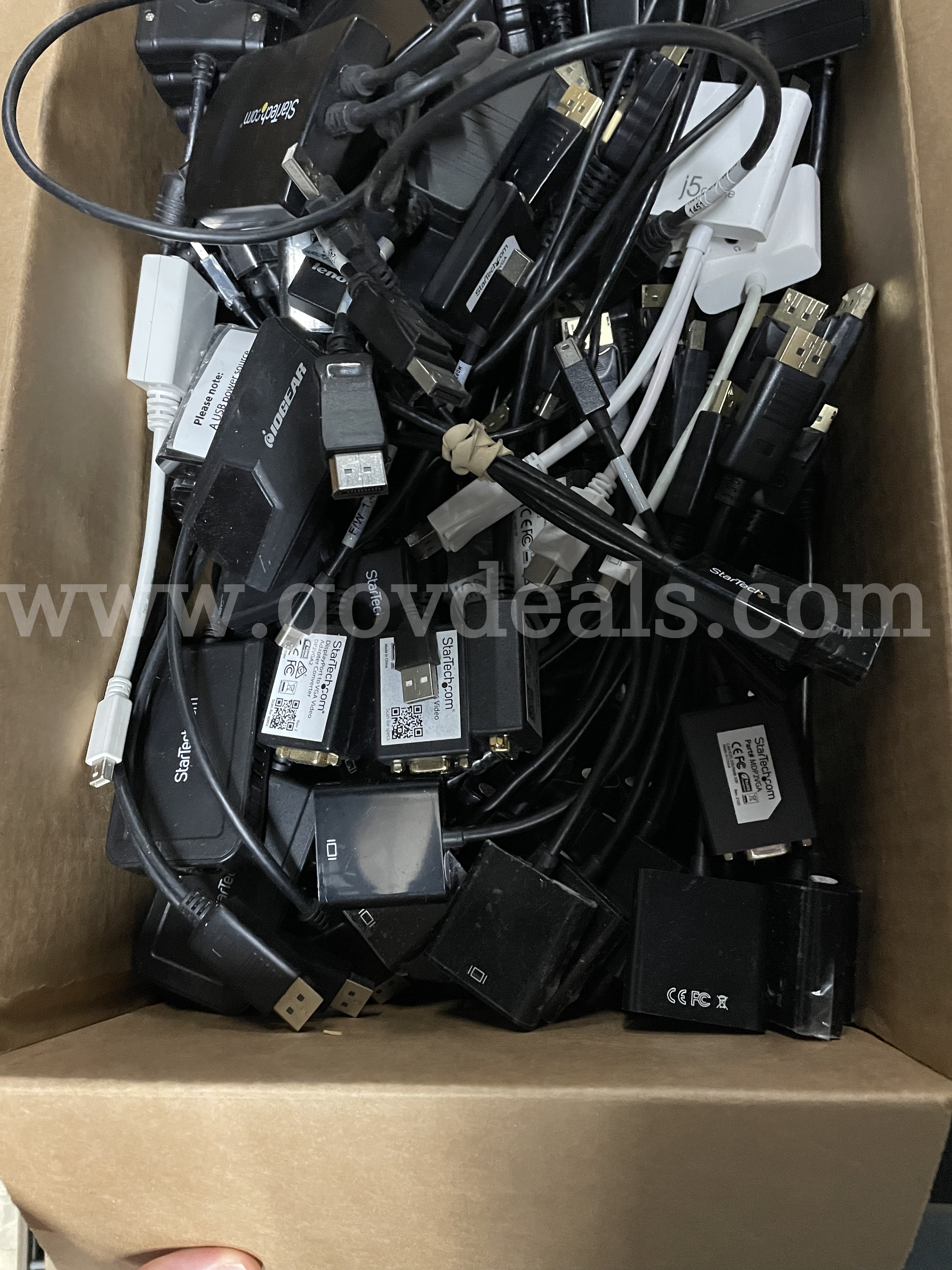 Large Lot of 131 Video Display Adapters – DisplayPort, HDMI, VGA, DVI, USB Converters – Mixed Brands  131 Government Surplus Auction - Photo #3