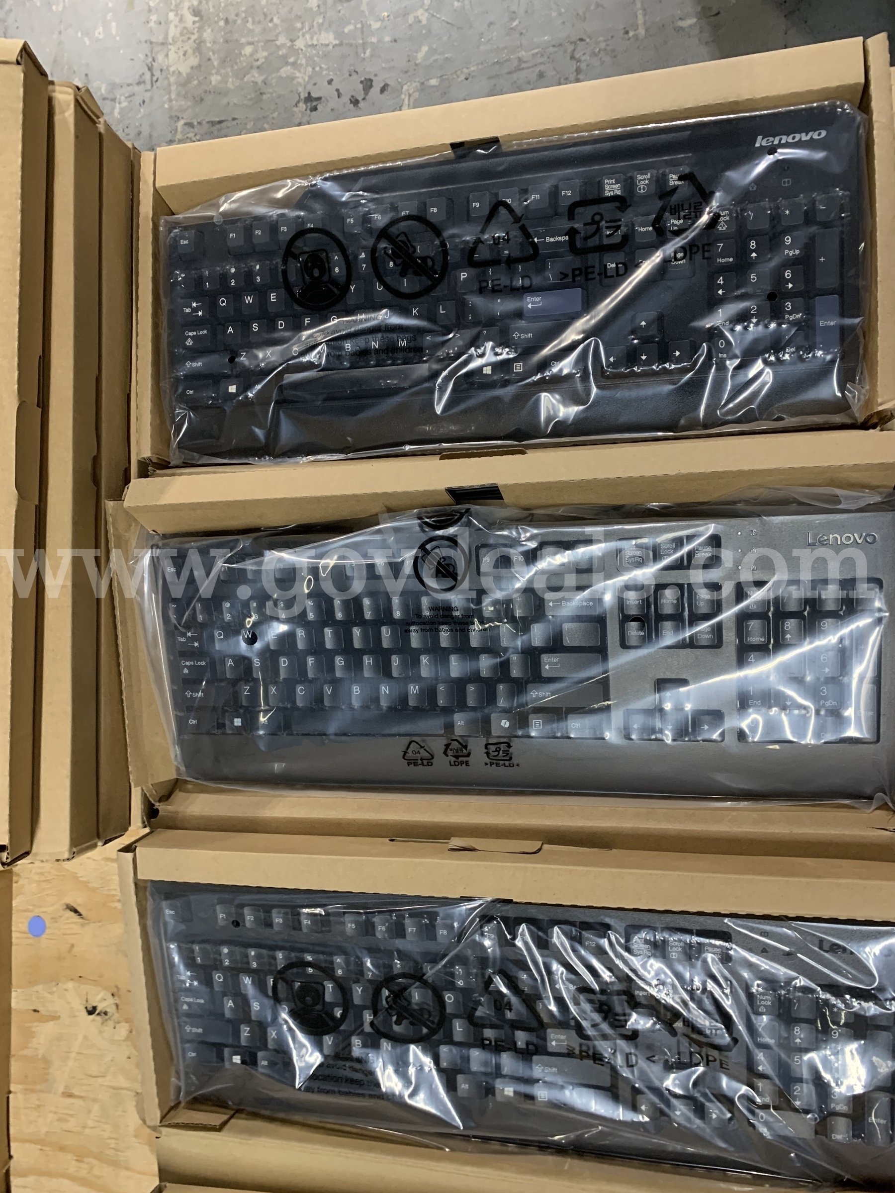 Lot of 39 NEW USB & PS/2 Keyboards – HP, Lenovo & IBM Business Keyboards – Unused HP  Government Surplus Auction - Photo #2