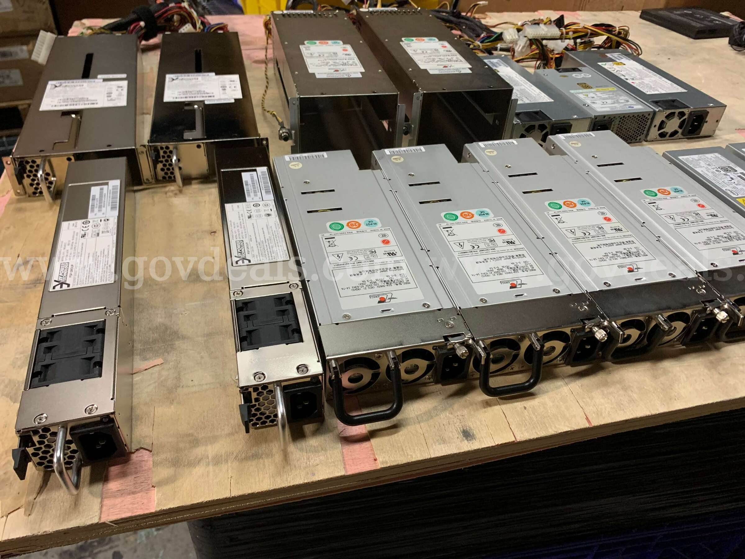 Lot of 15 Server Power Supplies & Power Modules – Supermicro, Intel, EMACS, Sparkle, 3Y Power   Government Surplus Auction - Photo #4