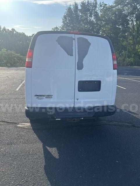 2012 CHEVY VAN CHEVY CHEVY Government Surplus Auction - Photo #2