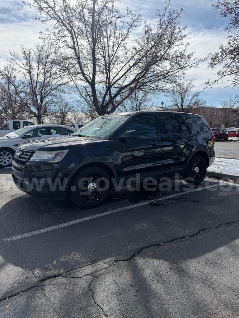 2016 FORD EXPLORER AWD RUNS AND DRIVES - SHIPPING AVAILABLE