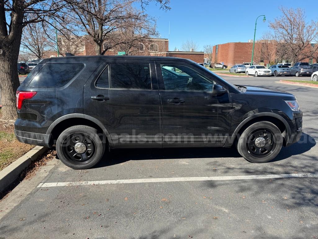2019 FORD EXPLORER 4WD RUNS AND DRIVES - SHIPPING AVAILABLE Ford EXPLORER Government Surplus Auction - Photo #5