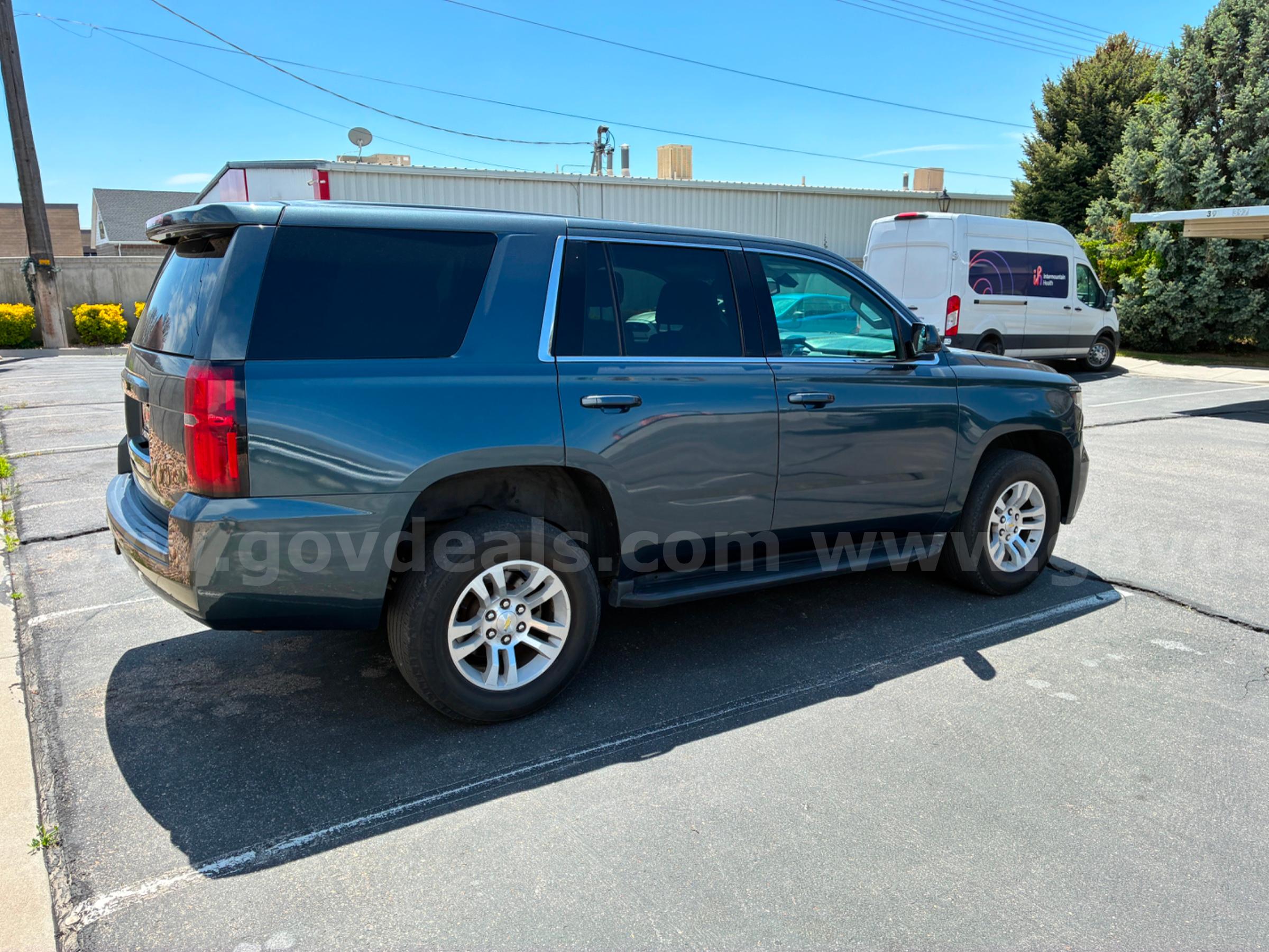 2019 CHEVROLET TAHOE RUNS AND DRIVES - SHIPPING AVAILABLE Chevrolet TAHOE Government Surplus Auction - Photo #3