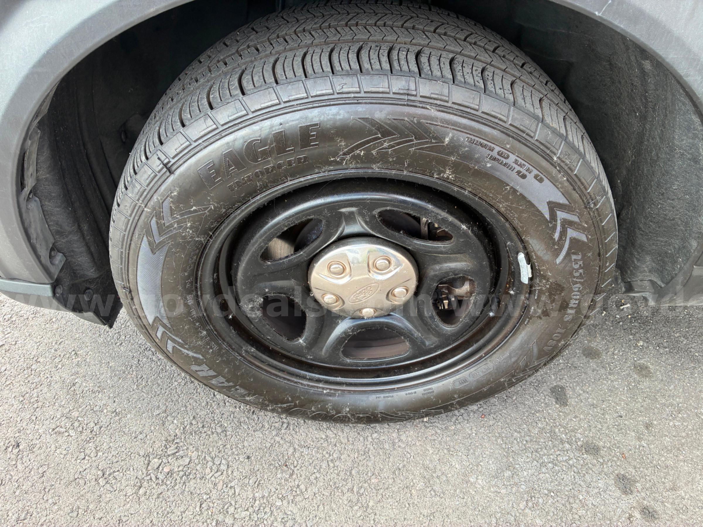 2020 FORD EXPLORER RUNS AND DRIVES - SHIPPING AVAILABLE Ford EXPLORER Government Surplus Auction - Photo #5