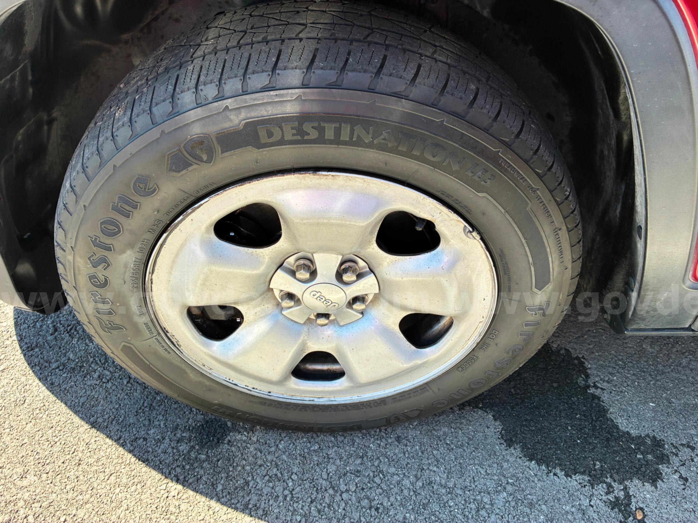 2015 JEEP CHEROKEE RUNS AND DRIVES - SHIPPING AVAILABLE Jeep CHEROKEE Government Surplus Auction - Photo #5