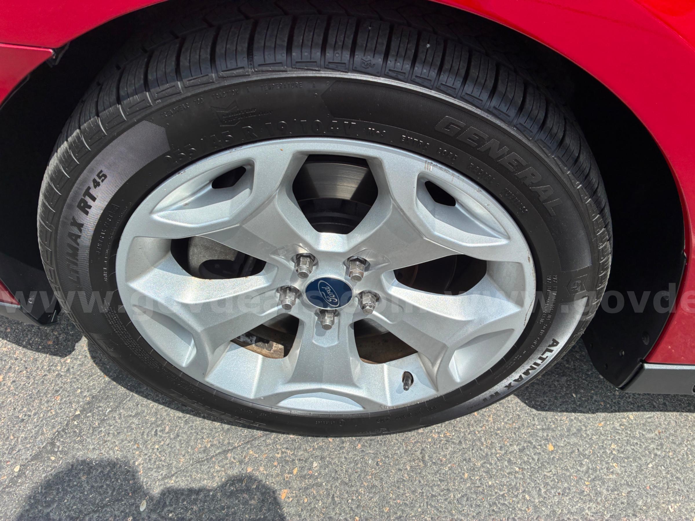 2016 FORD TAURUS RUNS AND DRIVES - SHIPPING AVAILABLE Ford TAURUS Government Surplus Auction - Photo #6