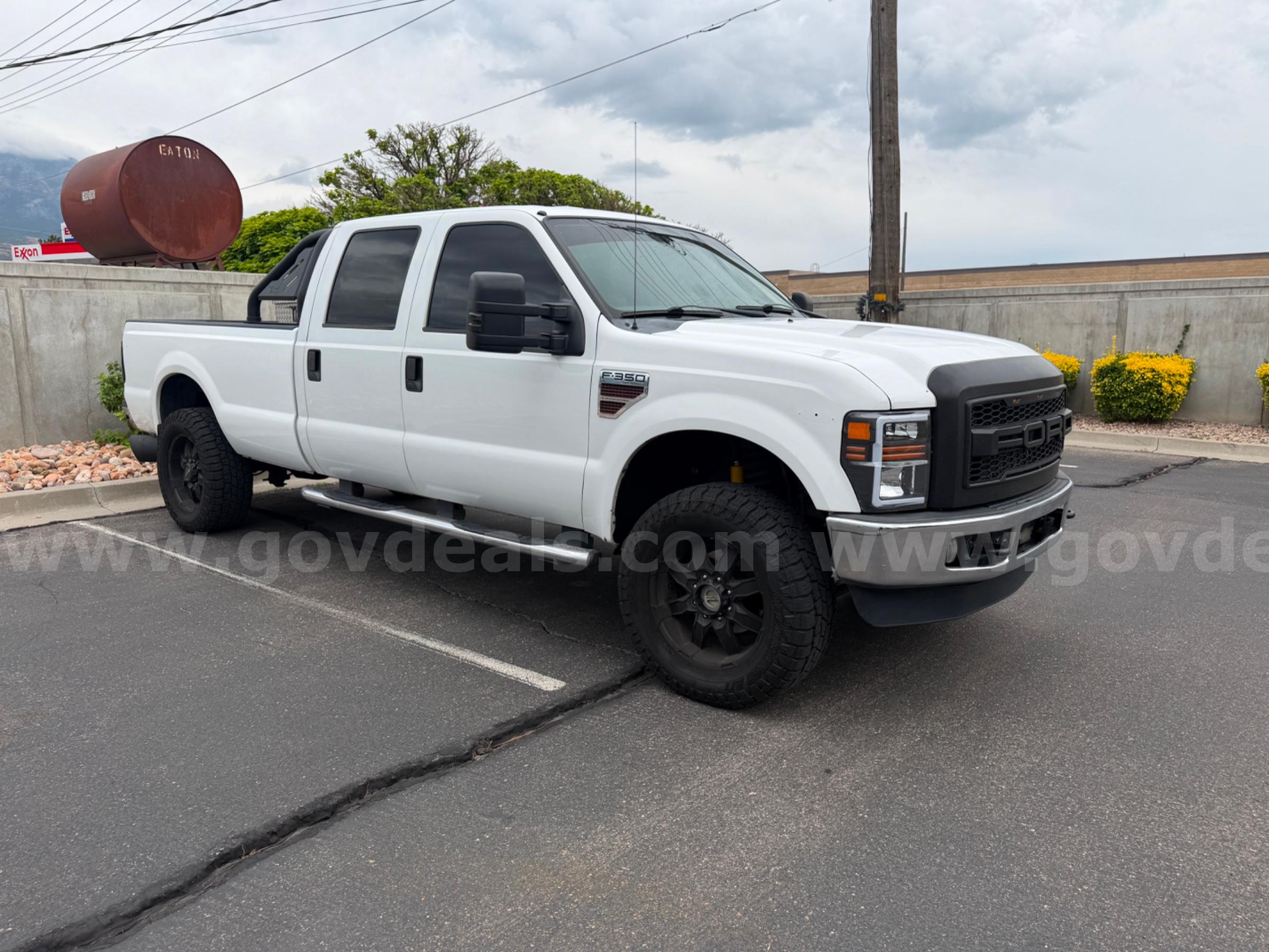 2009 FORD F-350 DIESEL 4WD RUNS AND DRIVES - SHIPPING AVAILABLE Ford F-350 Government Surplus Auction - Photo #6