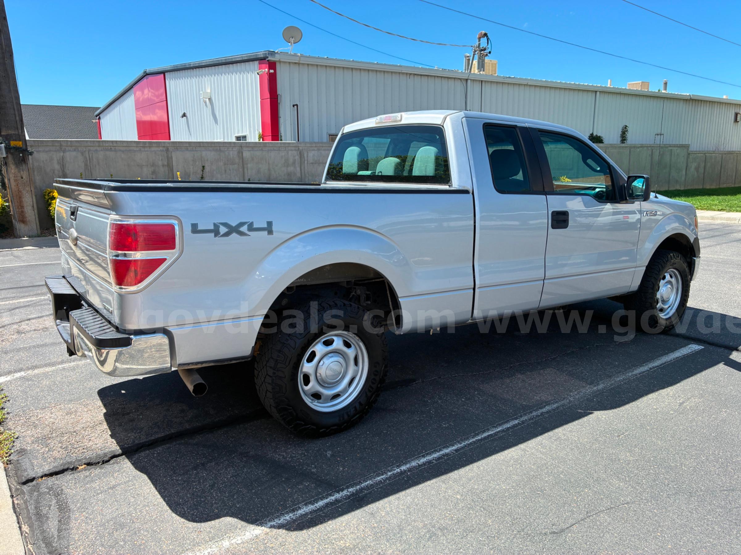 2012 FORD F-150 XL EXTENDED CAB RUNS AND DRIVES - SHIPPING AVAILABLE Ford F-150 Government Surplus Auction - Photo #3