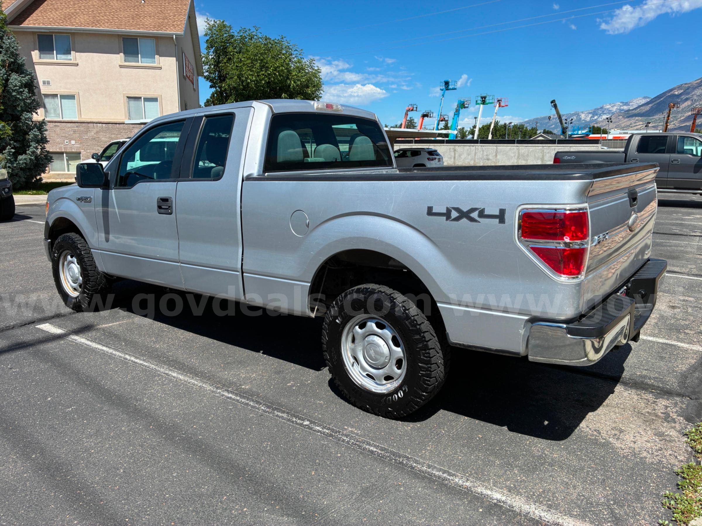 2012 FORD F-150 XL EXTENDED CAB RUNS AND DRIVES - SHIPPING AVAILABLE Ford F-150 Government Surplus Auction - Photo #4