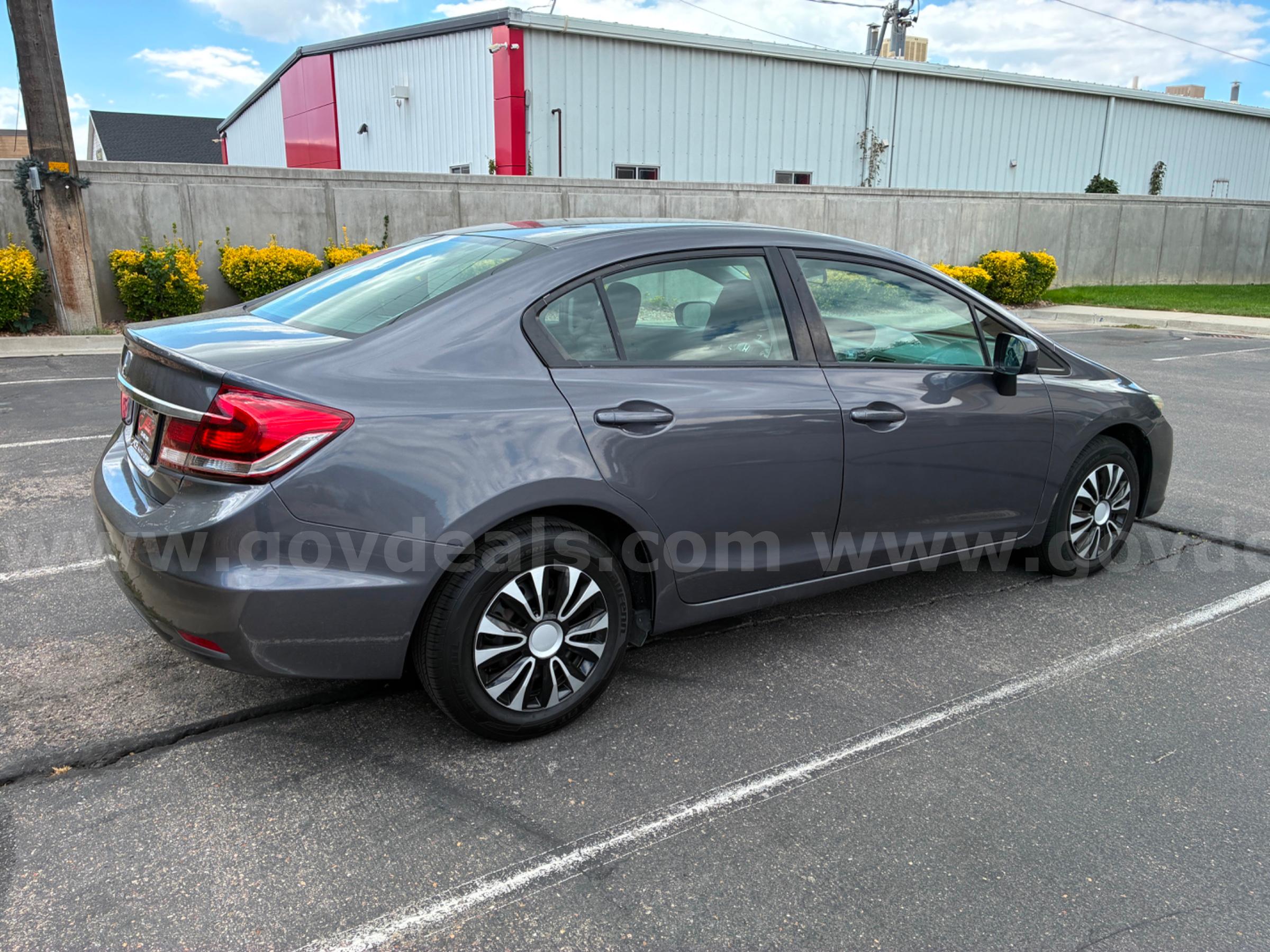 2014 HONDA CIVIV RUNS AND DRIVES - SHIPPING AVAILABLE Honda Civic Government Surplus Auction - Photo #3