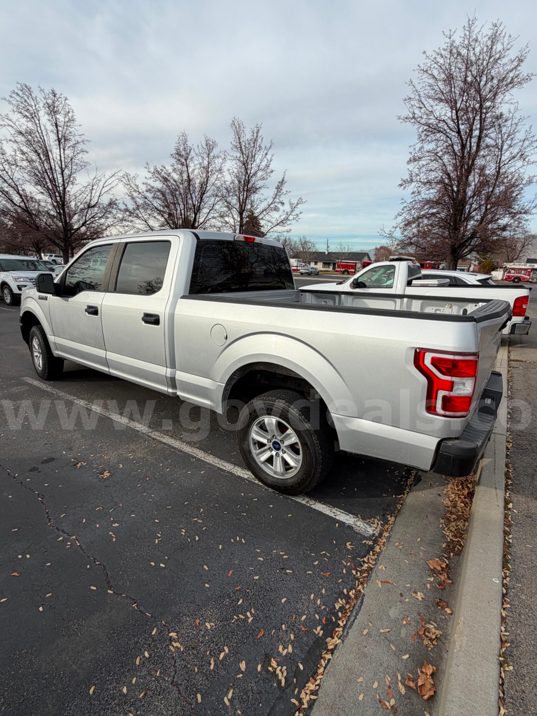 2019 FORD F-150 XL SUPERCREW  4WD - SHIPPING AVAILABLE Ford F-150 Government Surplus Auction - Photo #3