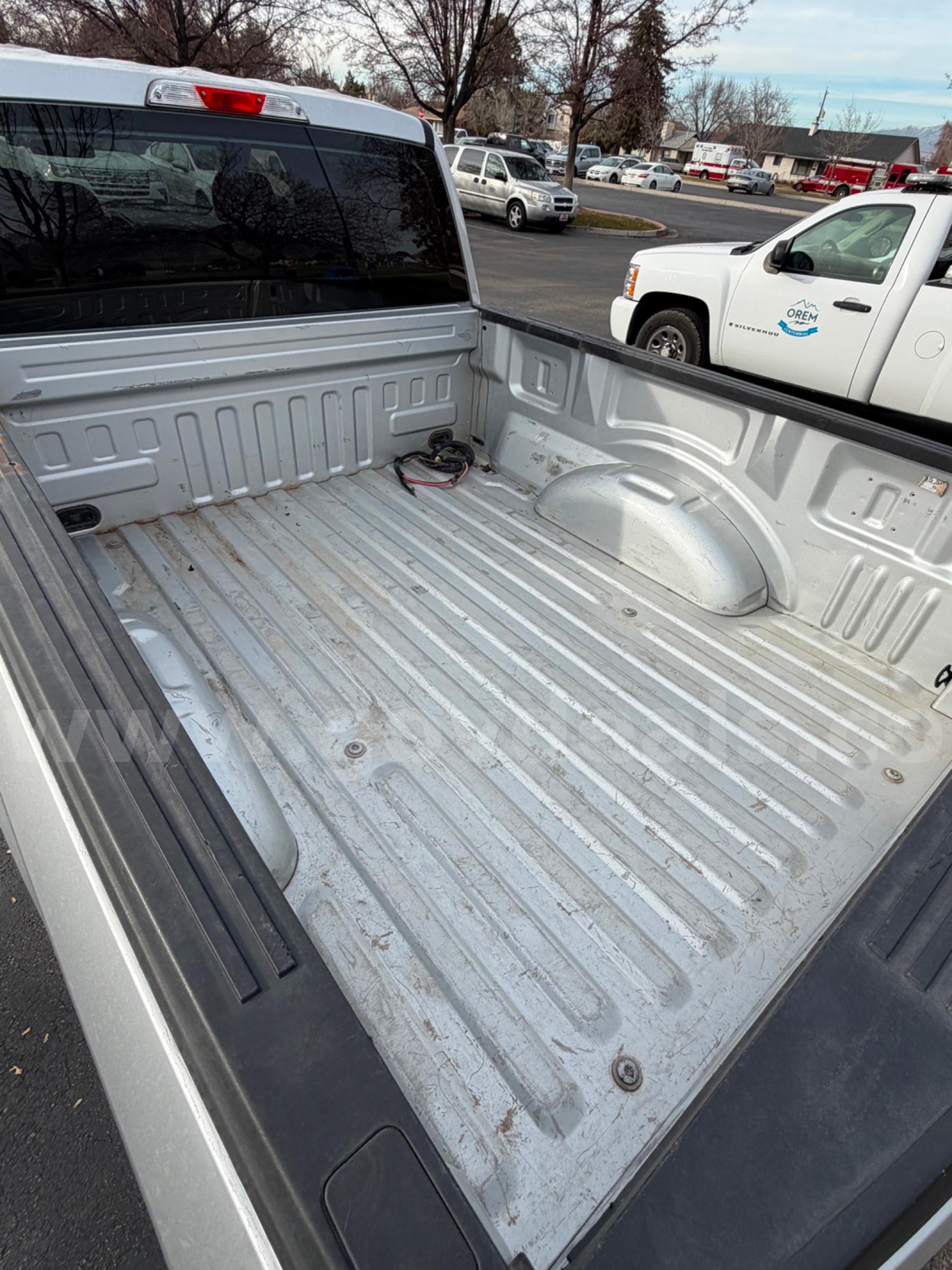 2019 FORD F-150 XL SUPERCREW  4WD - SHIPPING AVAILABLE Ford F-150 Government Surplus Auction - Photo #4