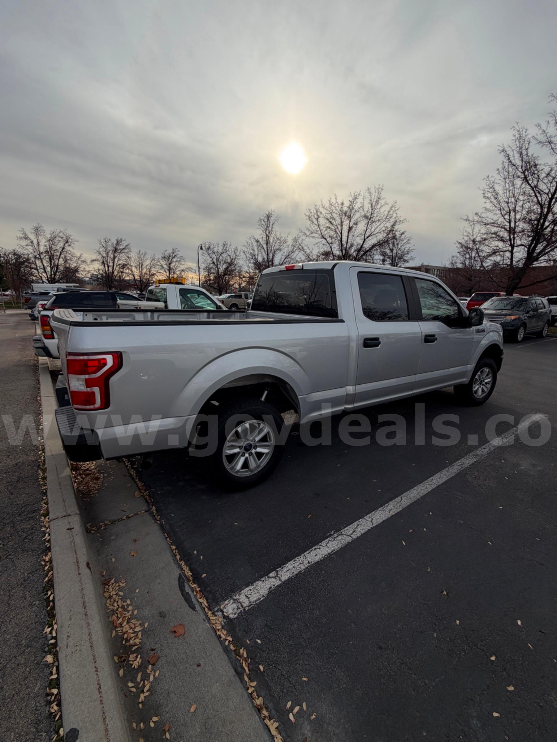 2019 FORD F-150 XL SUPERCREW  4WD - SHIPPING AVAILABLE Ford F-150 Government Surplus Auction - Photo #6