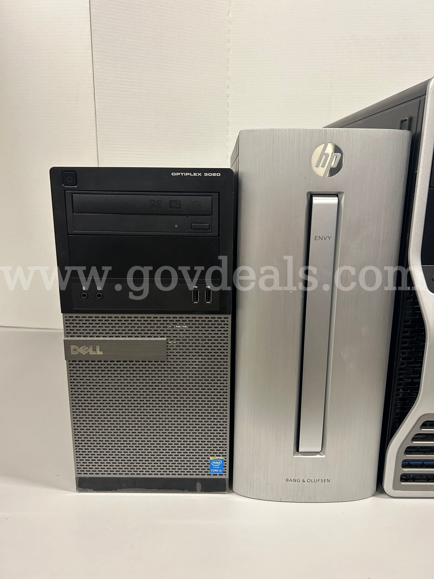 Lot of 10. Dell Workstations w/ Xeon processor and NVIDIA GPU, HP and Lenovo Desktop Computers, Tested, Boots to BIOS Dell  Government Surplus Auction - Photo #4