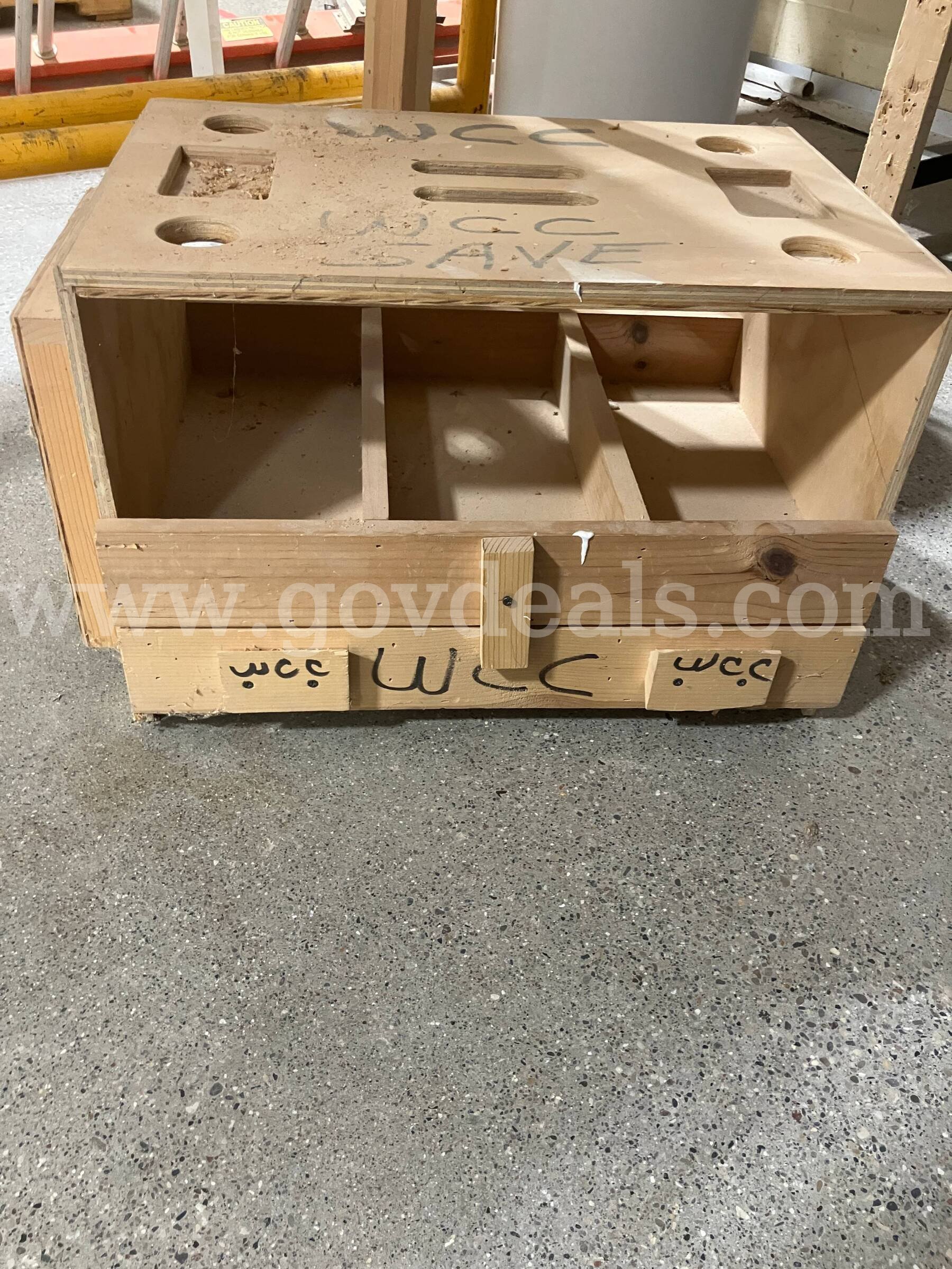 DIY Heavy-Duty Plywood Tool Caddy & Storage Chest w/ Side Bit Holder