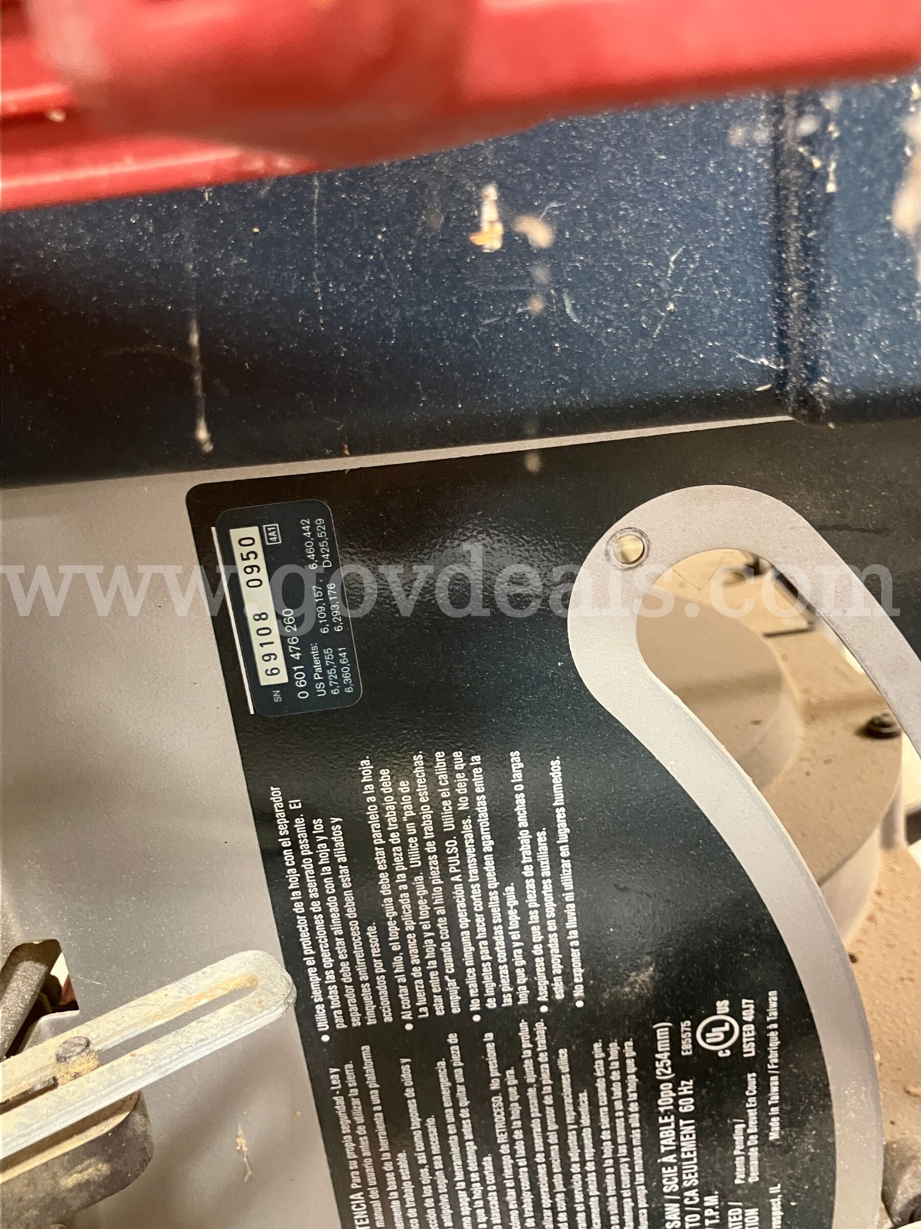 Bosch 4000 10" Worksite Table Saw with Gravity-Rise Wheeled Stand   Government Surplus Auction - Photo #2
