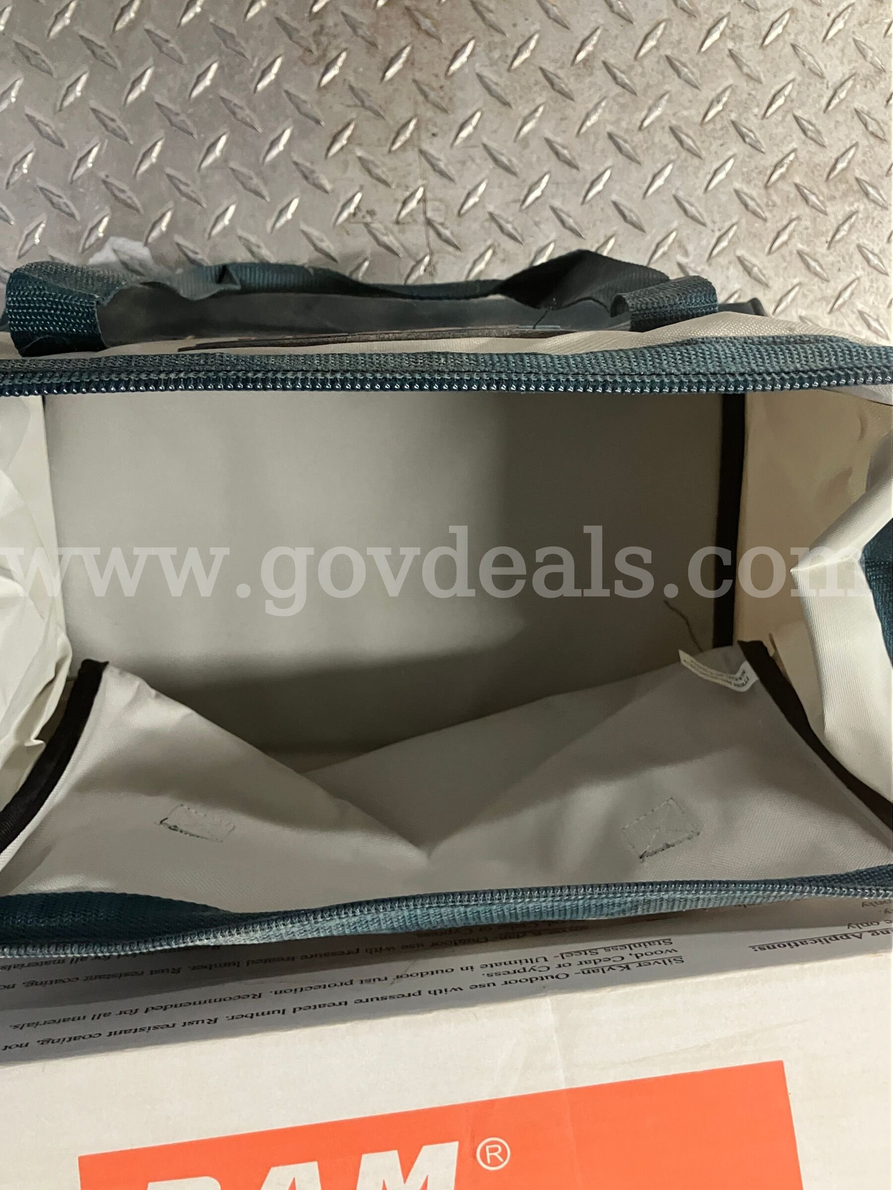 Official Bosch Heavy-Duty Canvas Power Tool Tote Bag Case  Government Surplus Auction - Photo #2