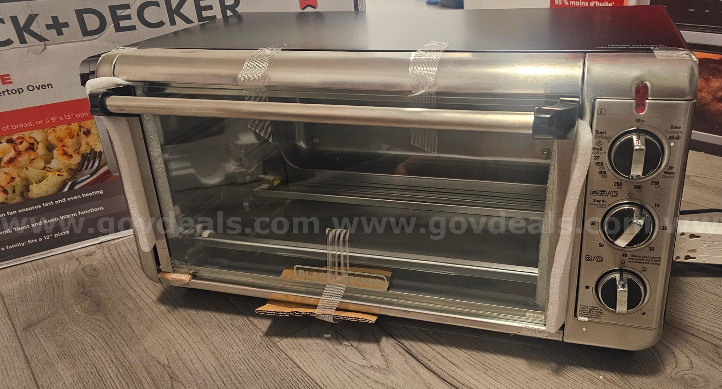 BLACK+DECKER Extra-Wide 8 Slice Stainless Steel Toaster Oven - NEW BLACk + DECKER  Government Surplus Auction - Photo #3