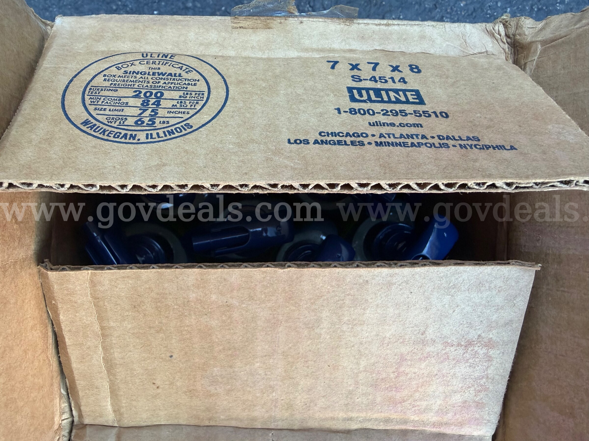 LOT OF 14 SUNSCREEN LOTION SPF 8 WHITE SAND BRAND NEW IN BOX   Government Surplus Auction - Photo #6