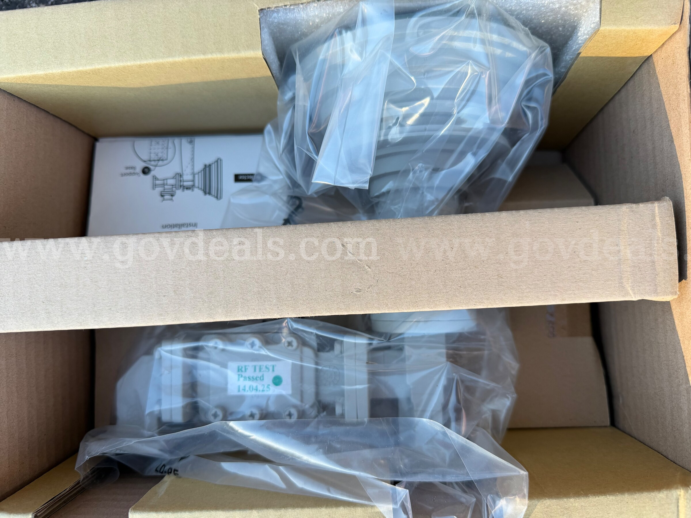 SKYWARE GLOBAL Ku RxTx FEED ASSY 33 DEGw/MTG BLOCKREV:A01 BRAND NEW IN BOX *WILL SHIP*   Government Surplus Auction - Photo #2