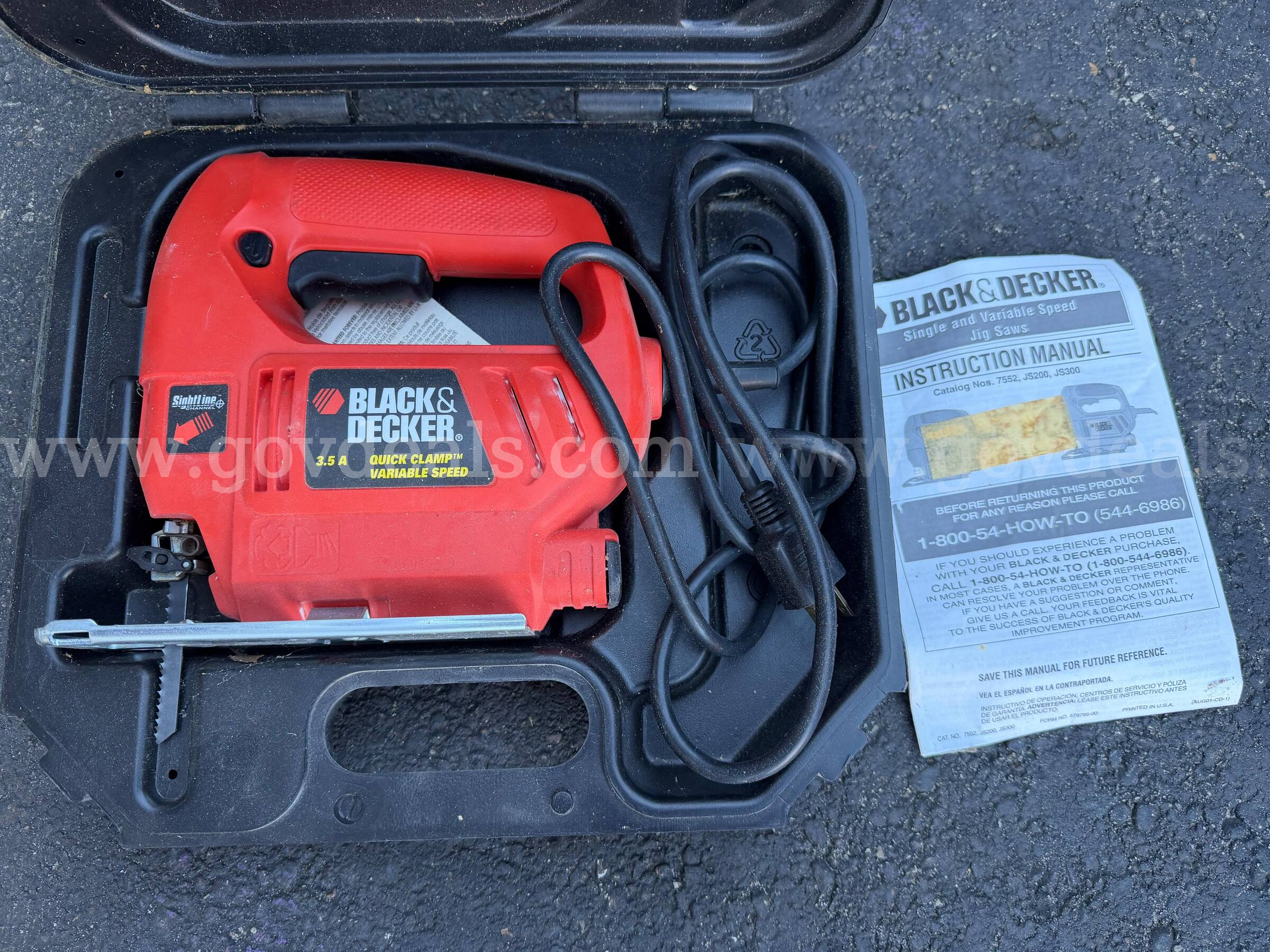 BLACK&DECKER JIG SAWS 3.5A QUICK CLAMP VARIABLE SPEED LOOKS LIKE NEVER USED *WILL SHIP*   Government Surplus Auction - Photo #3