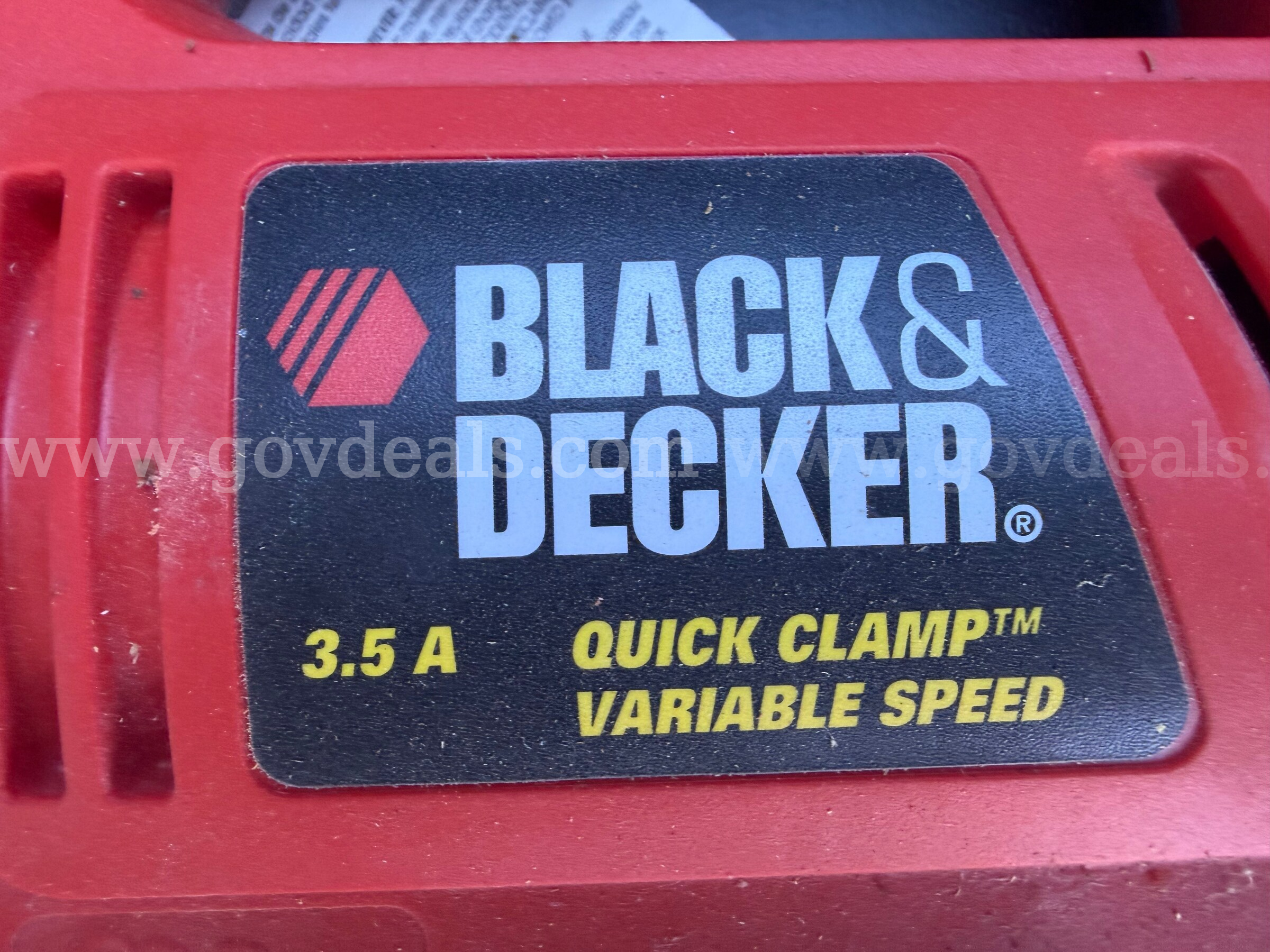 BLACK&DECKER JIG SAWS 3.5A QUICK CLAMP VARIABLE SPEED LOOKS LIKE NEVER USED *WILL SHIP*   Government Surplus Auction - Photo #6