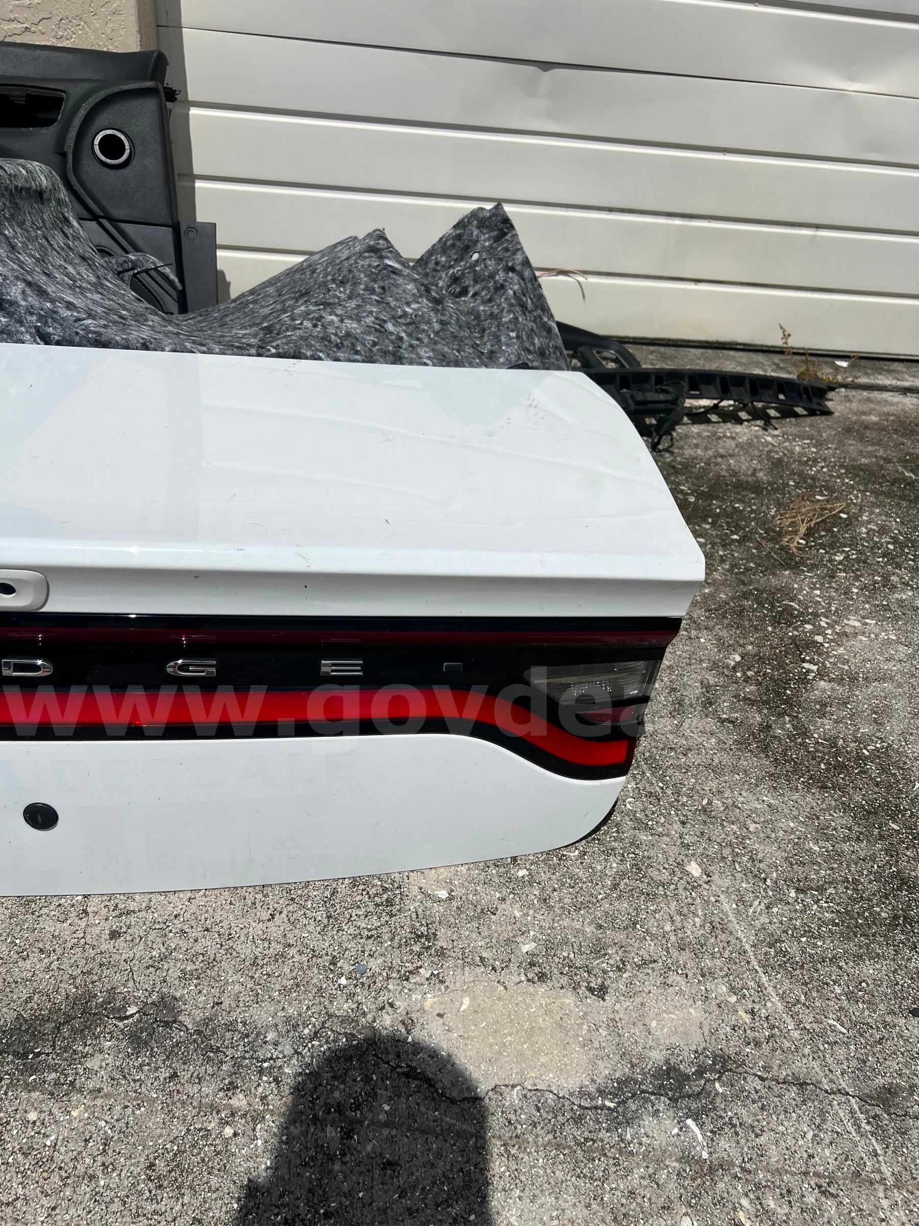 DODGE CHARGER COMPLETE TRUNK WITH TAILLIGHT FIT FOR CHARGER 2015-2024 Dodge CHARGER Government Surplus Auction - Photo #2