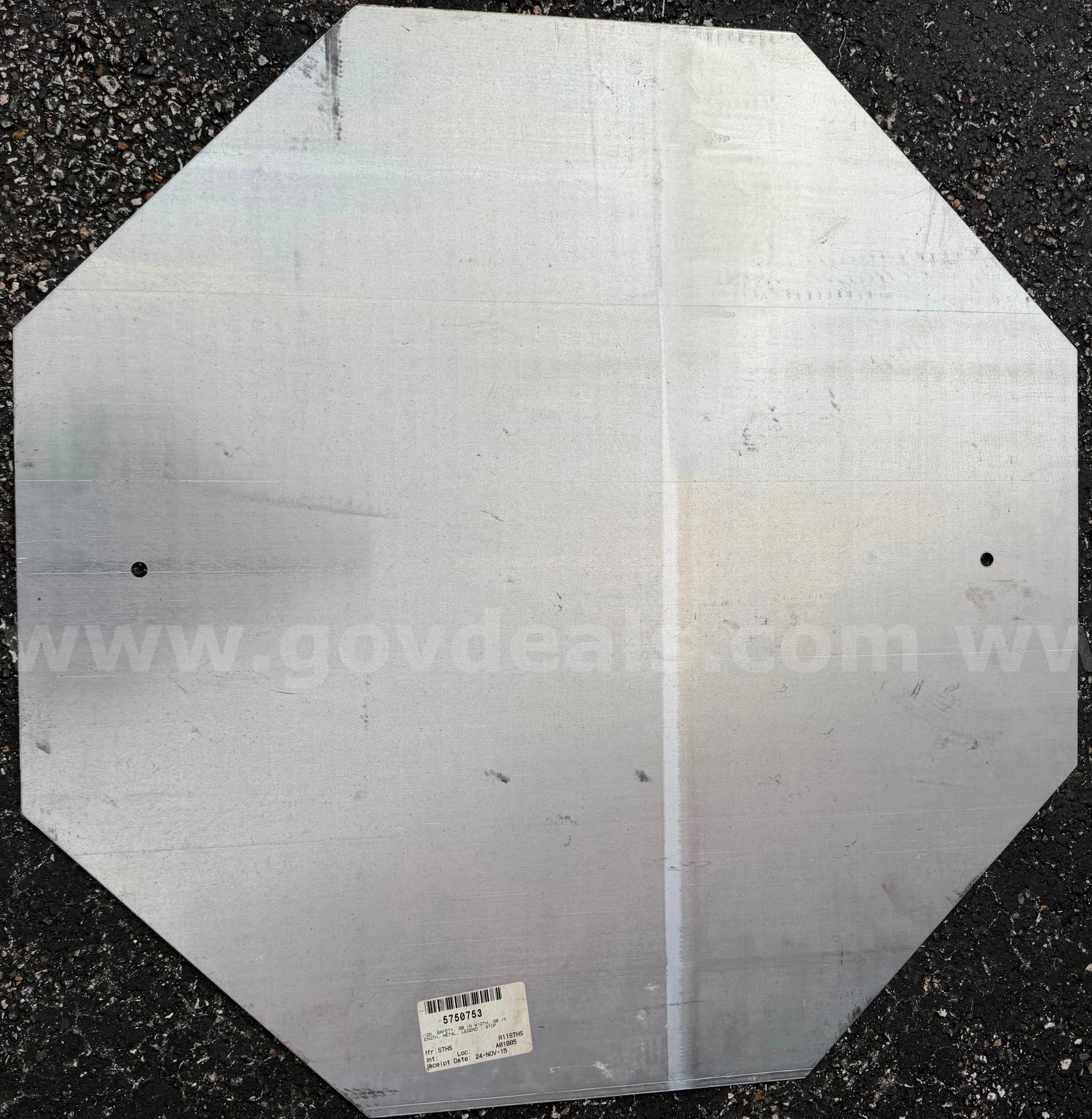 STOP sign big size made from metal/aluminum   Government Surplus Auction - Photo #6
