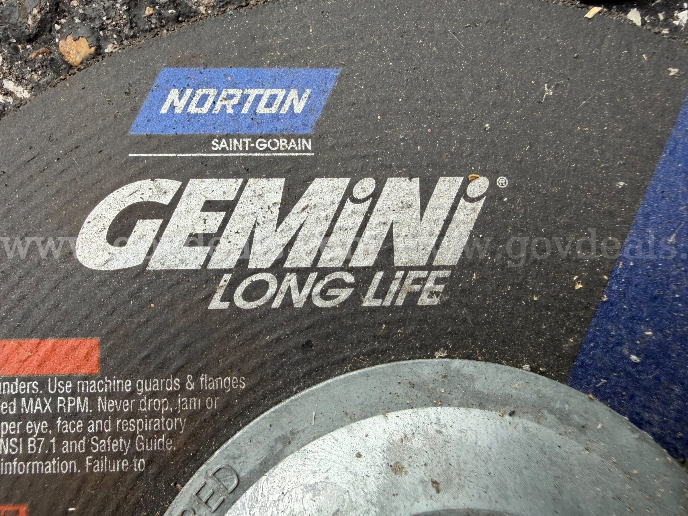 LOT OF 4 NORTON GEMINI Grinding Wheel 7"x1/4"x5/8"-11 TYPE 27 NEWER USED *WILL SHIP*   Government Surplus Auction - Photo #5