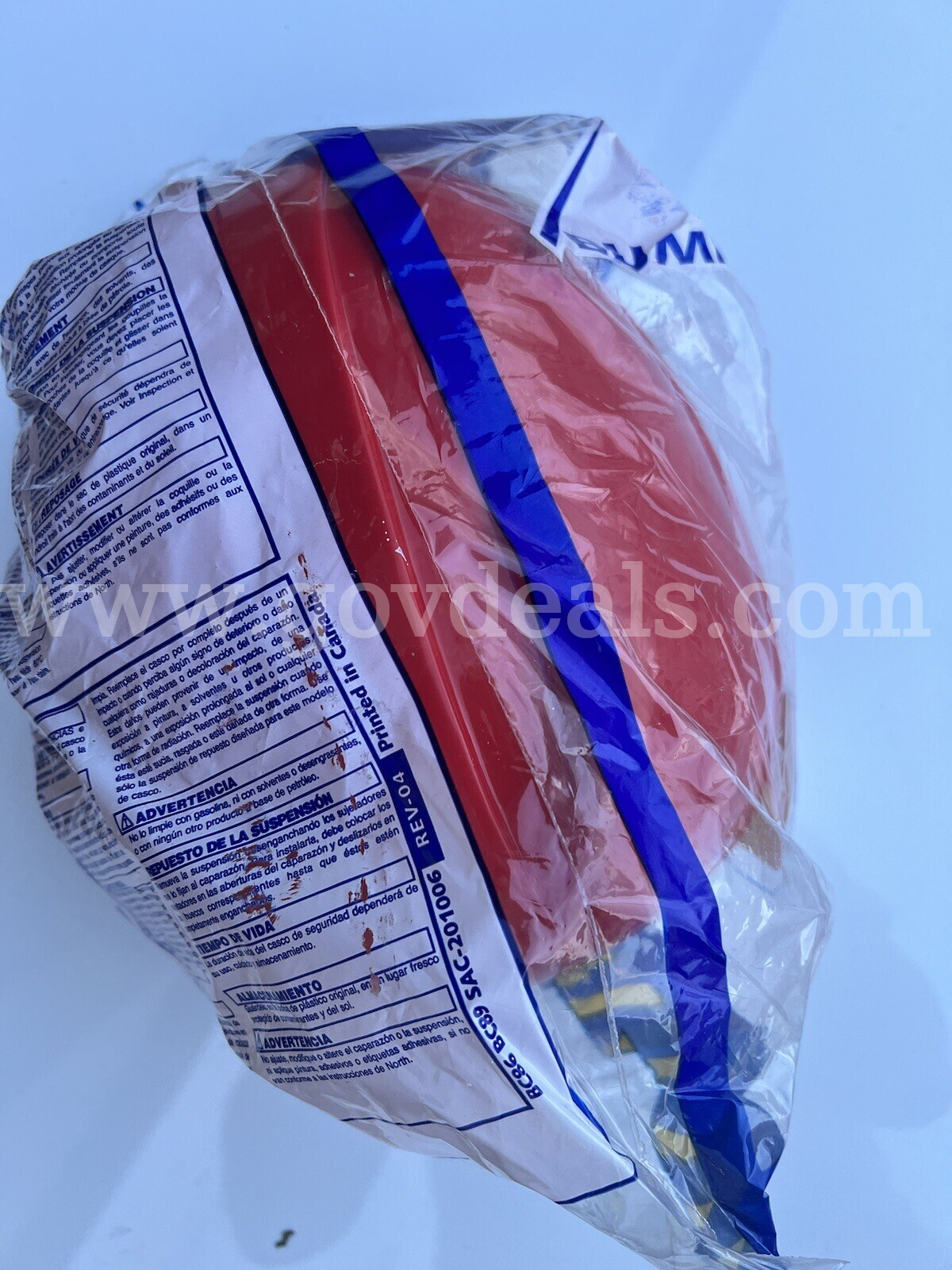 LOT OF 2 HARD HAT/Bump Caps - red safety bump cap NORTH SAFETY PRODUCTS BC89150000 NEW *WILL SHIP*   Government Surplus Auction - Primary Photo