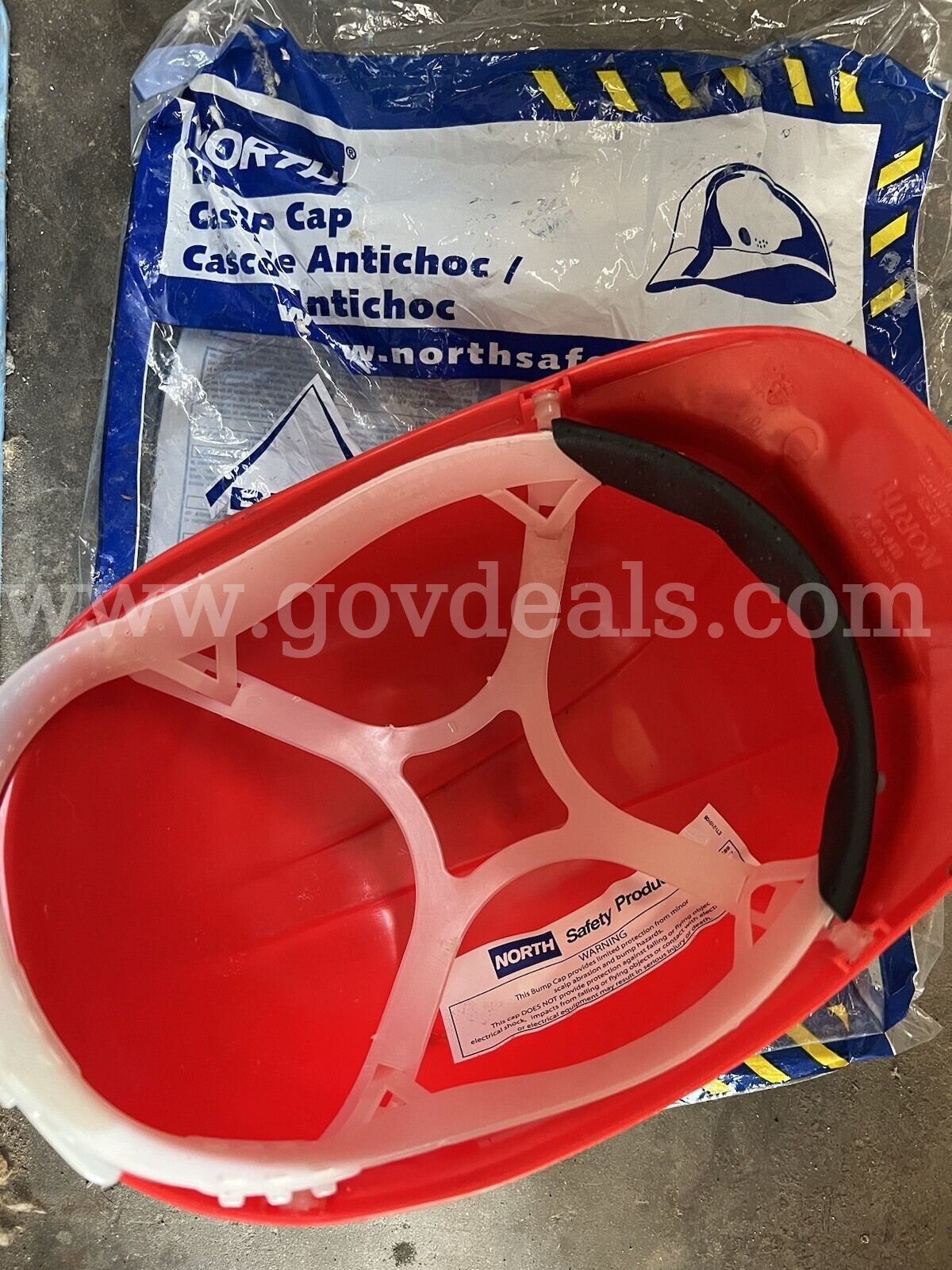 LOT OF 2 HARD HAT/Bump Caps - red safety bump cap NORTH SAFETY PRODUCTS BC89150000 NEW *WILL SHIP*   Government Surplus Auction - Photo #5