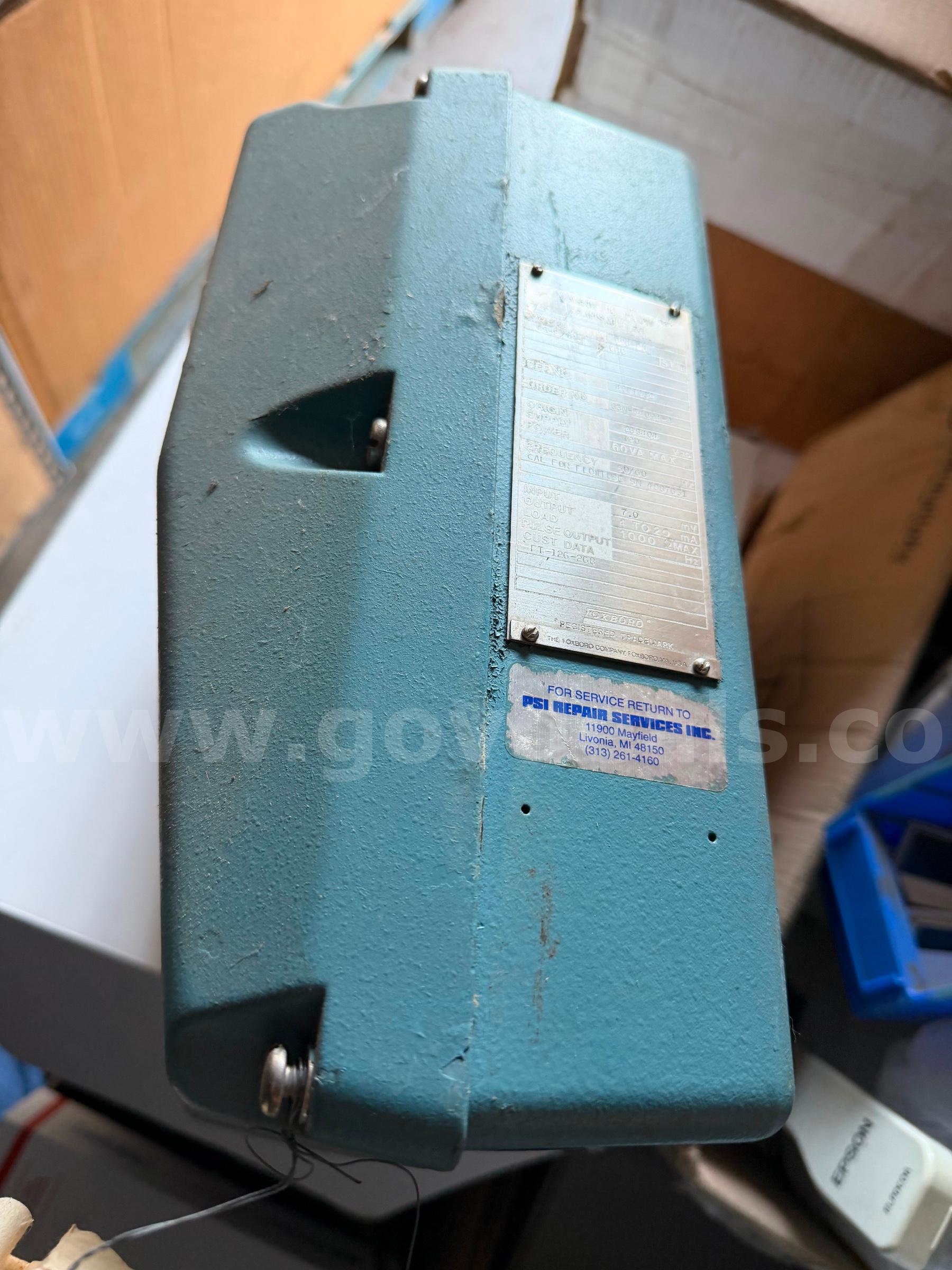 FOXBORO 896-PA MAGNETIC FLOW TRANSMITTER *WILL SHIP*  896 Government Surplus Auction - Photo #5