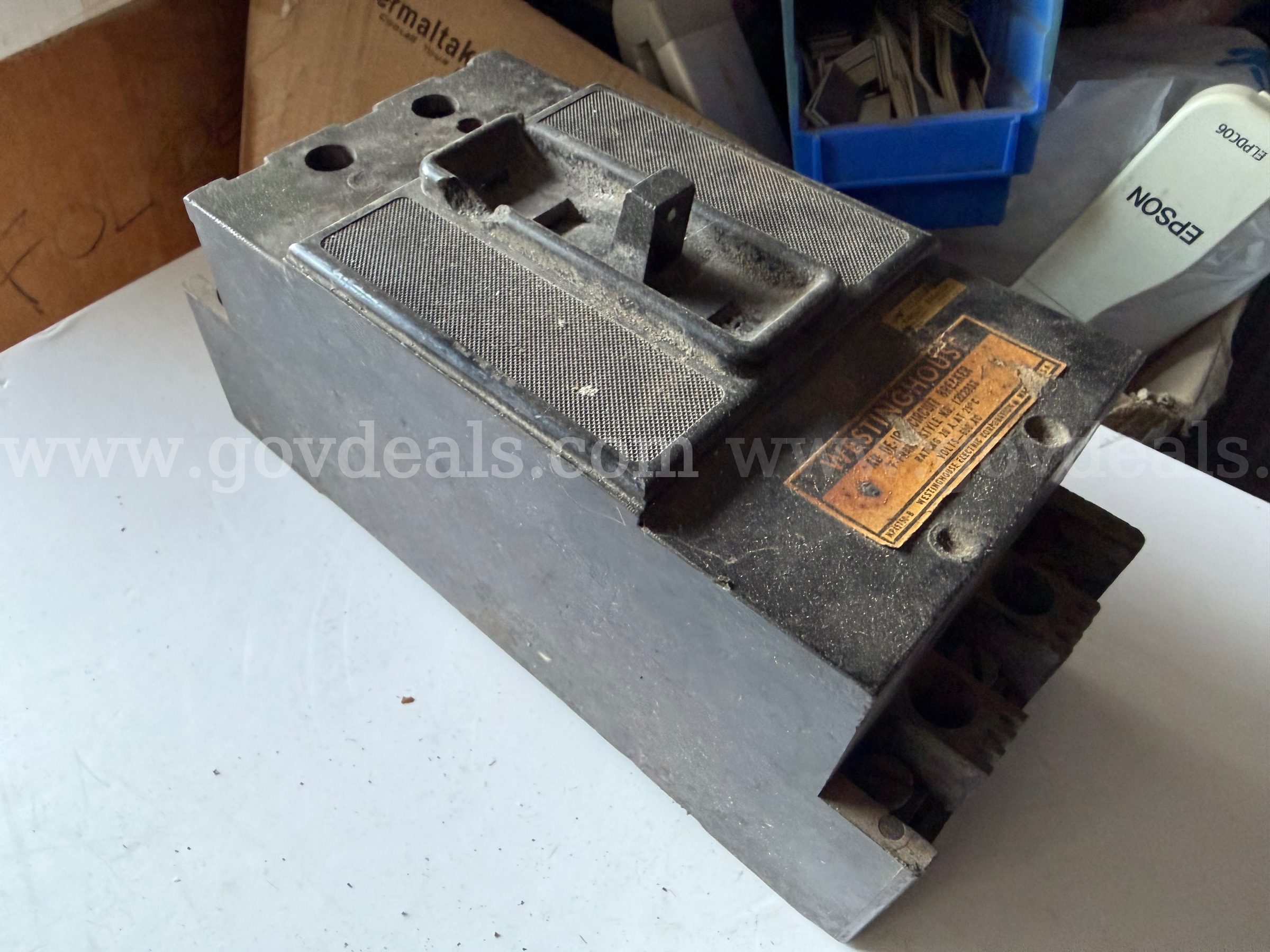 WESTINGHOUSE AC DE-ION 3 POLE CIRCUIT BREAKER 20A FRAME F STYLE NO.1222033 *WILL SHIP*   Government Surplus Auction - Photo #3