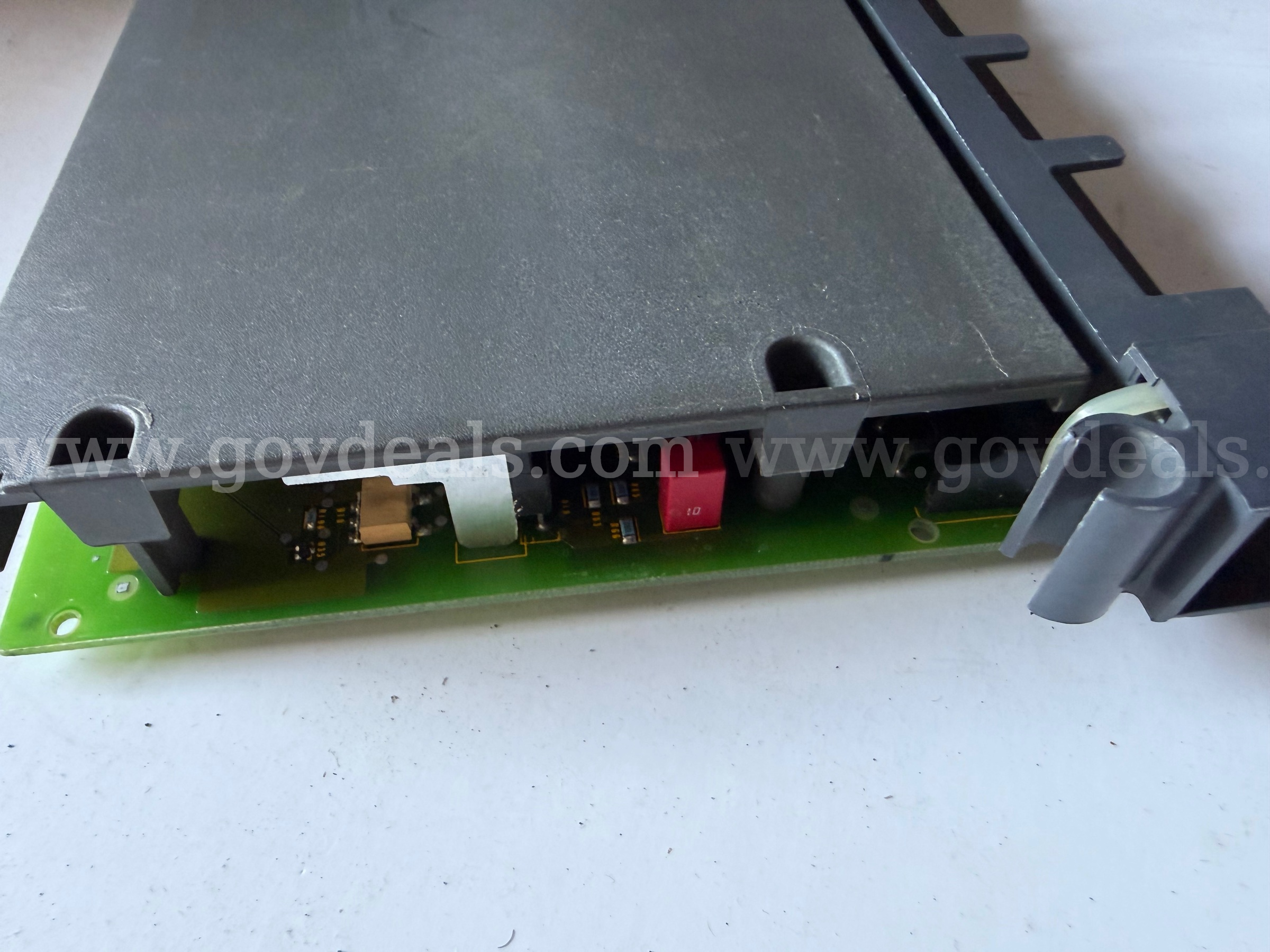 ALLEN-BRADLEY AB 12 TO 120V AC OUTPUT MODULE CAT.NO. 1771-OAD/B PART NO96144271*WILL SHIP* Caterpillar 120V Government Surplus Auction - Photo #6